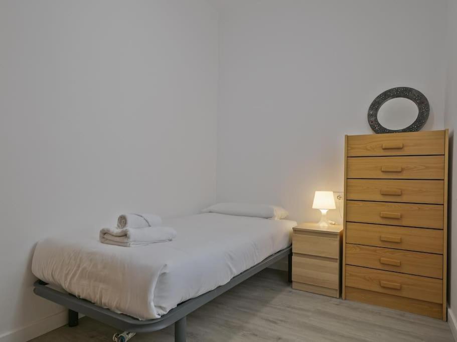 Three-Bedroom Apartment photo 3