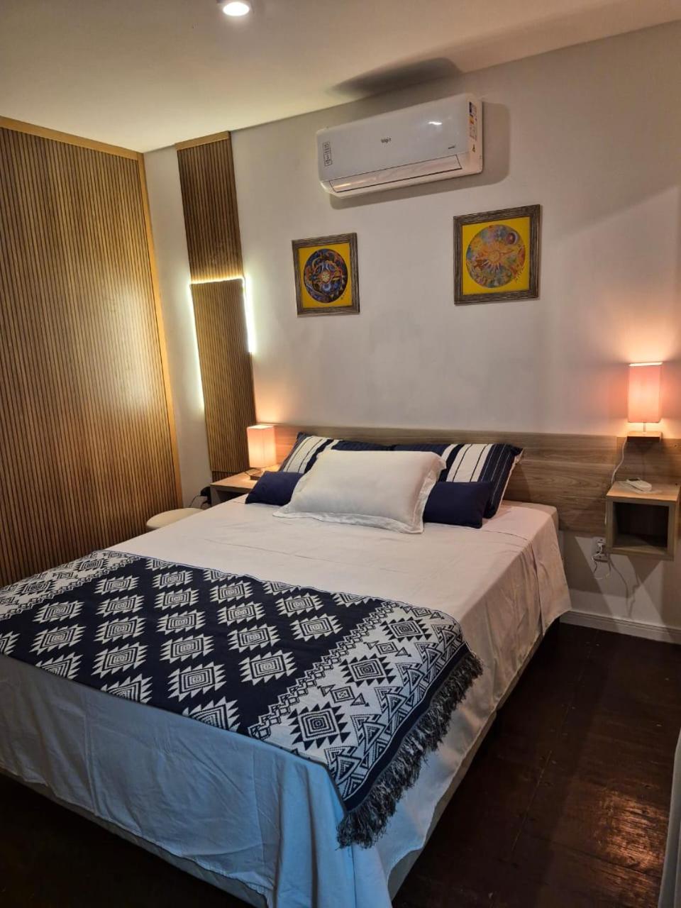 One-Bedroom House photo 1