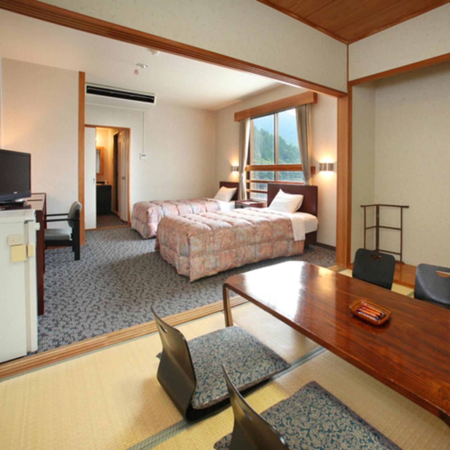 Superior Quadruple Room - Photo 2