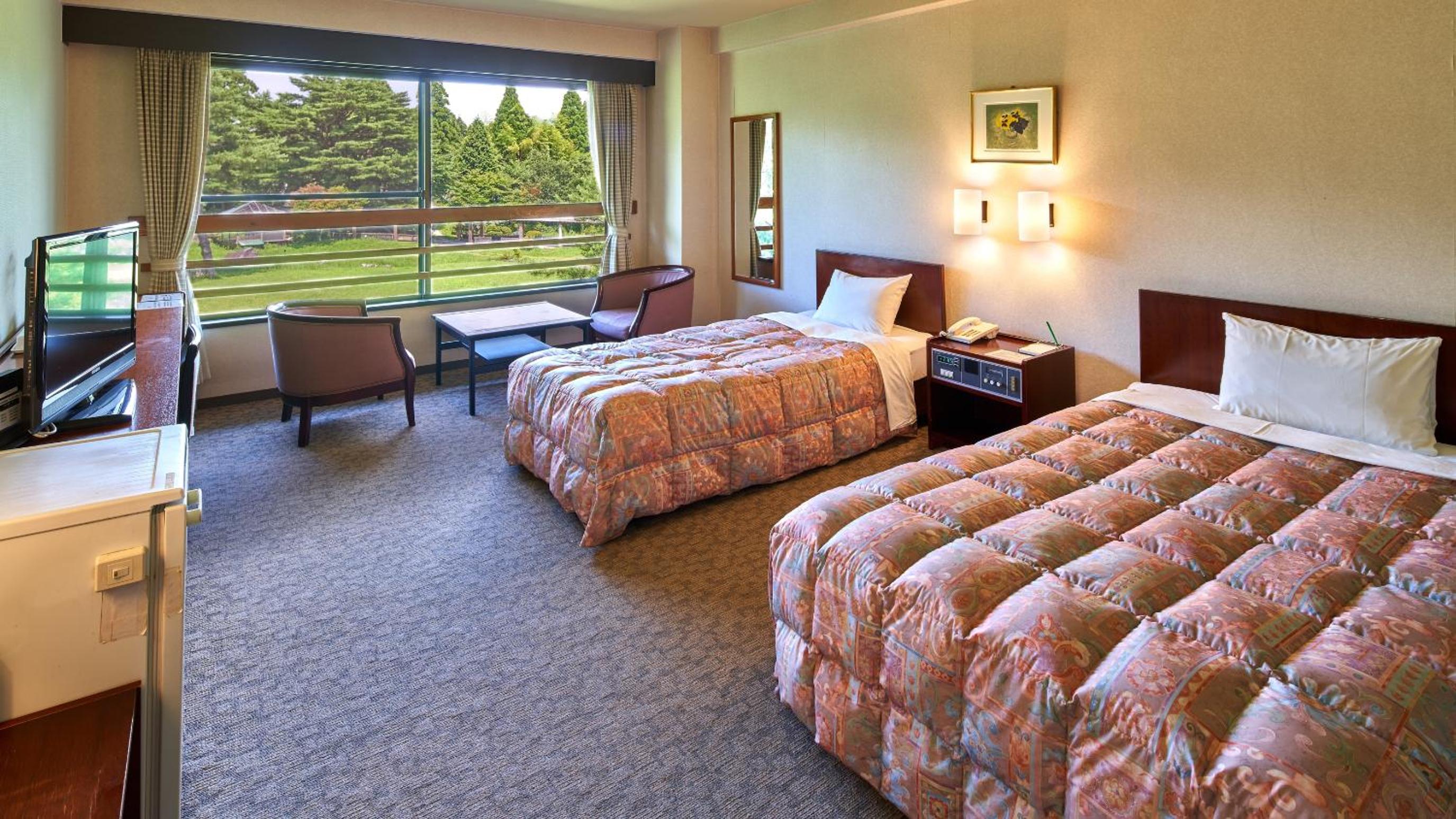 Twin Room - Photo 1