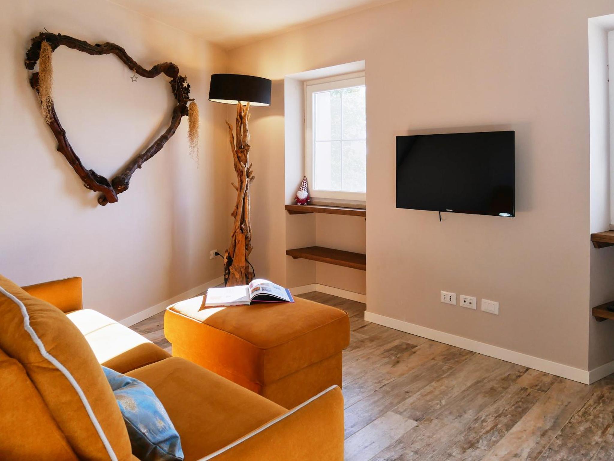 One-Bedroom House photo 1