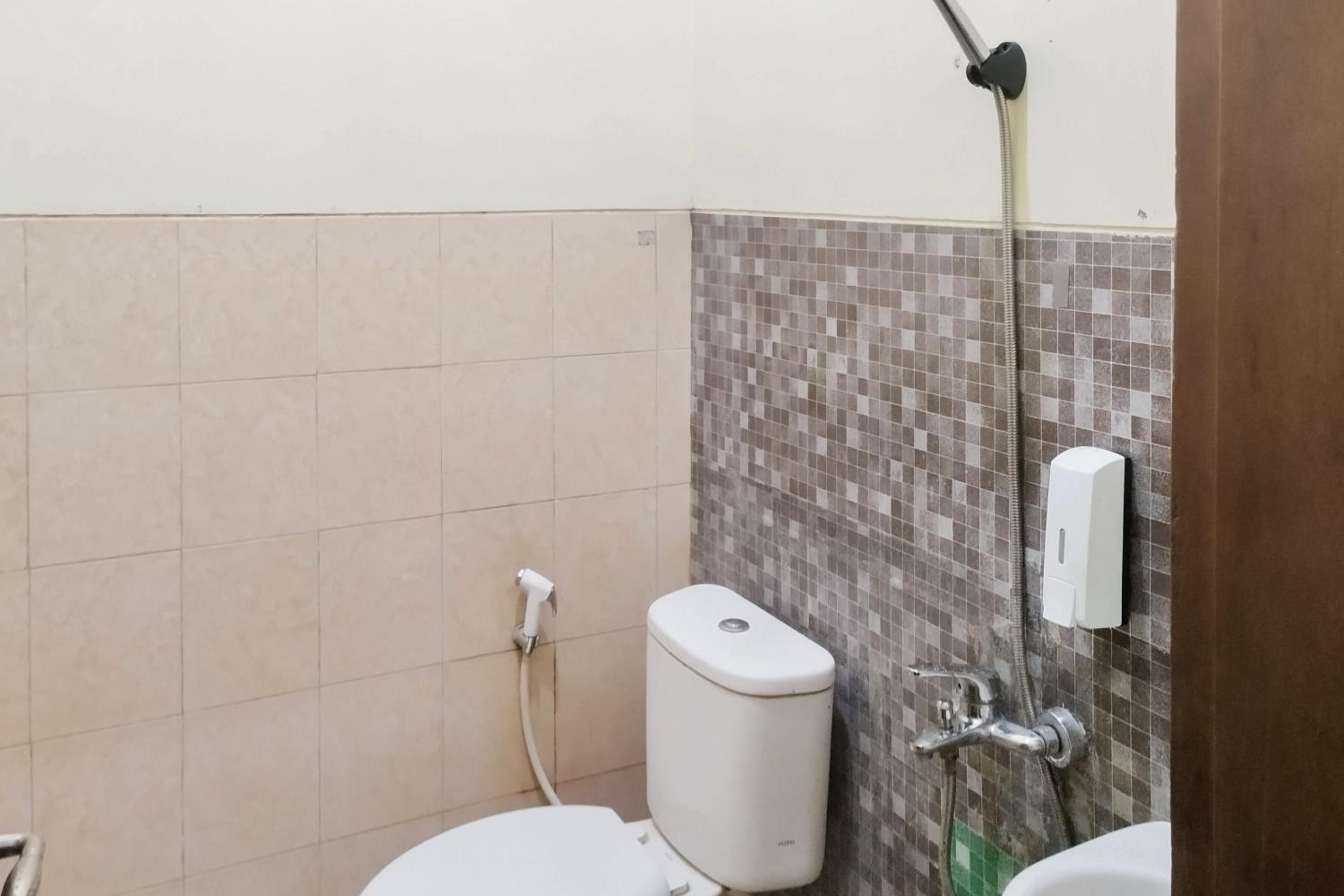 Single Room photo 2