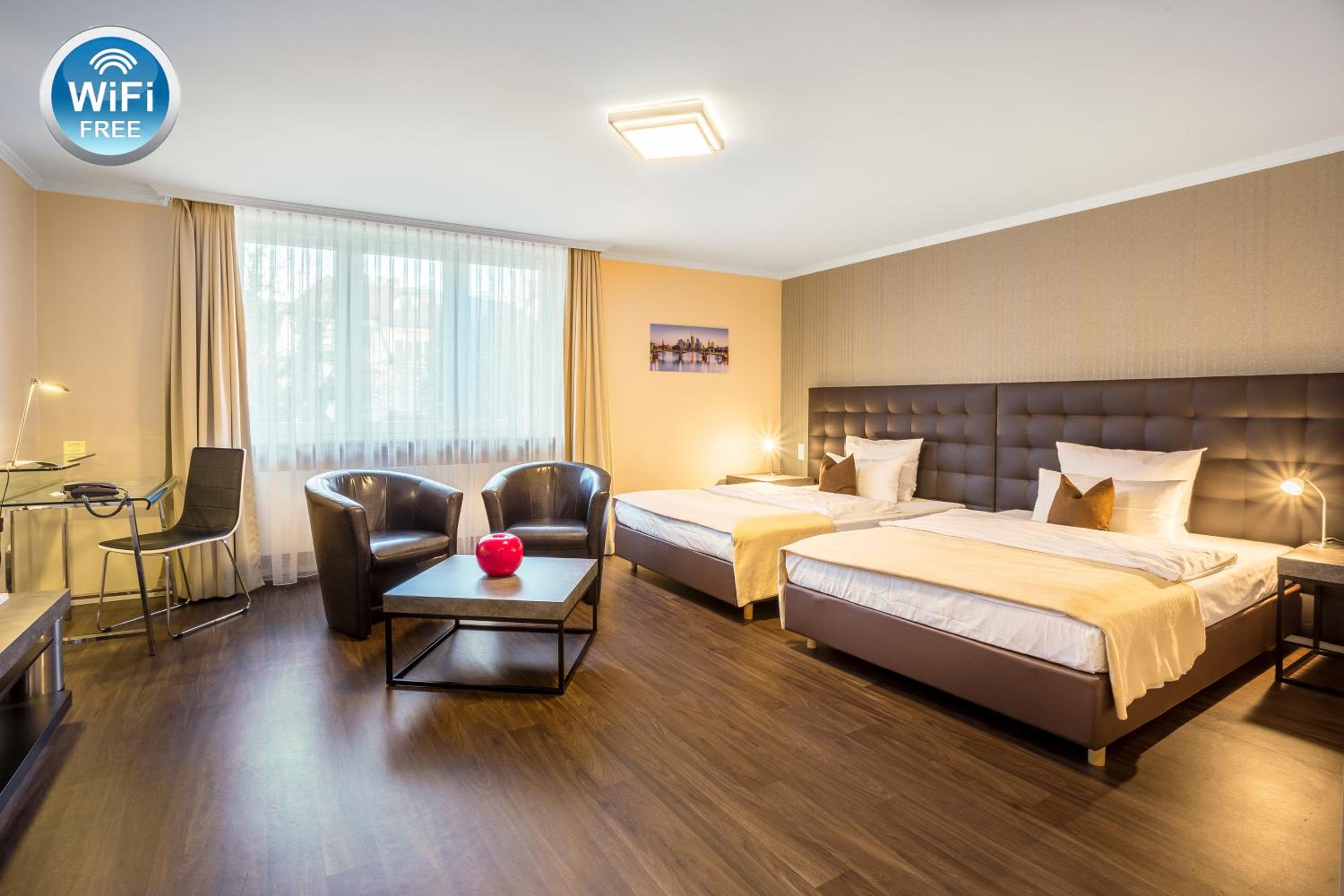 Family Room (4 Adults)