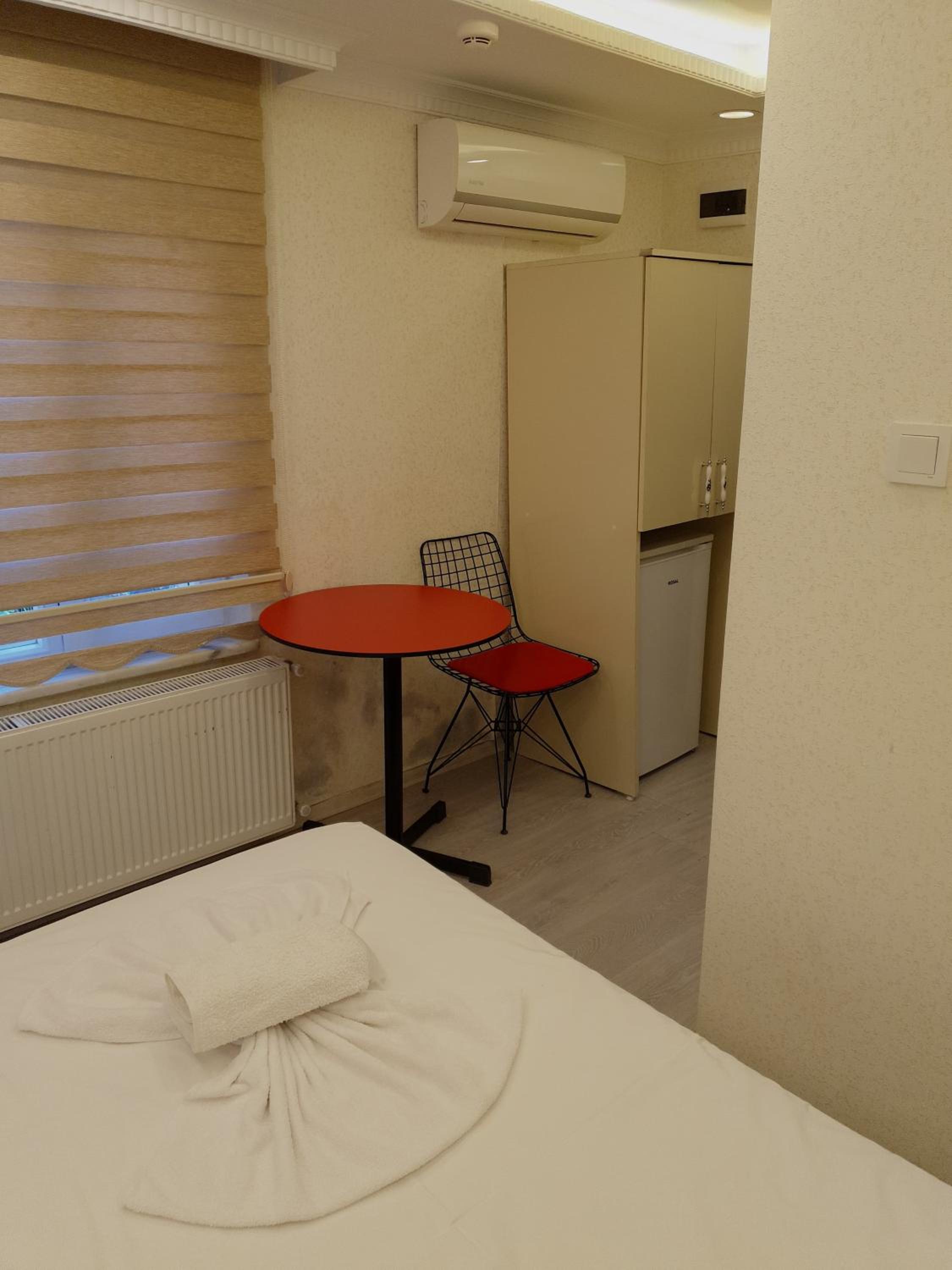 Standard Triple Room photo 2