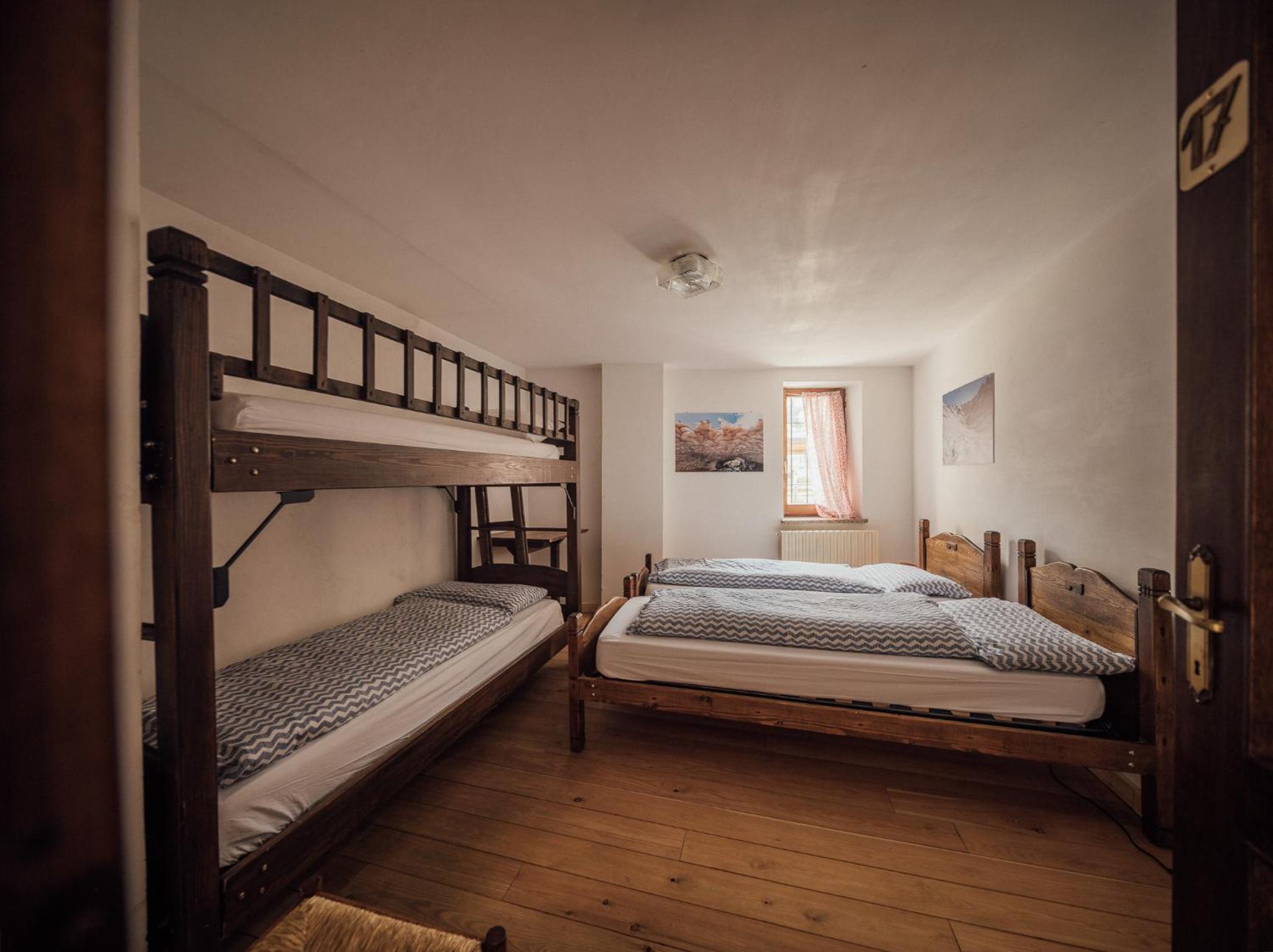 Single Bed in 4-Bed Dormitory Room