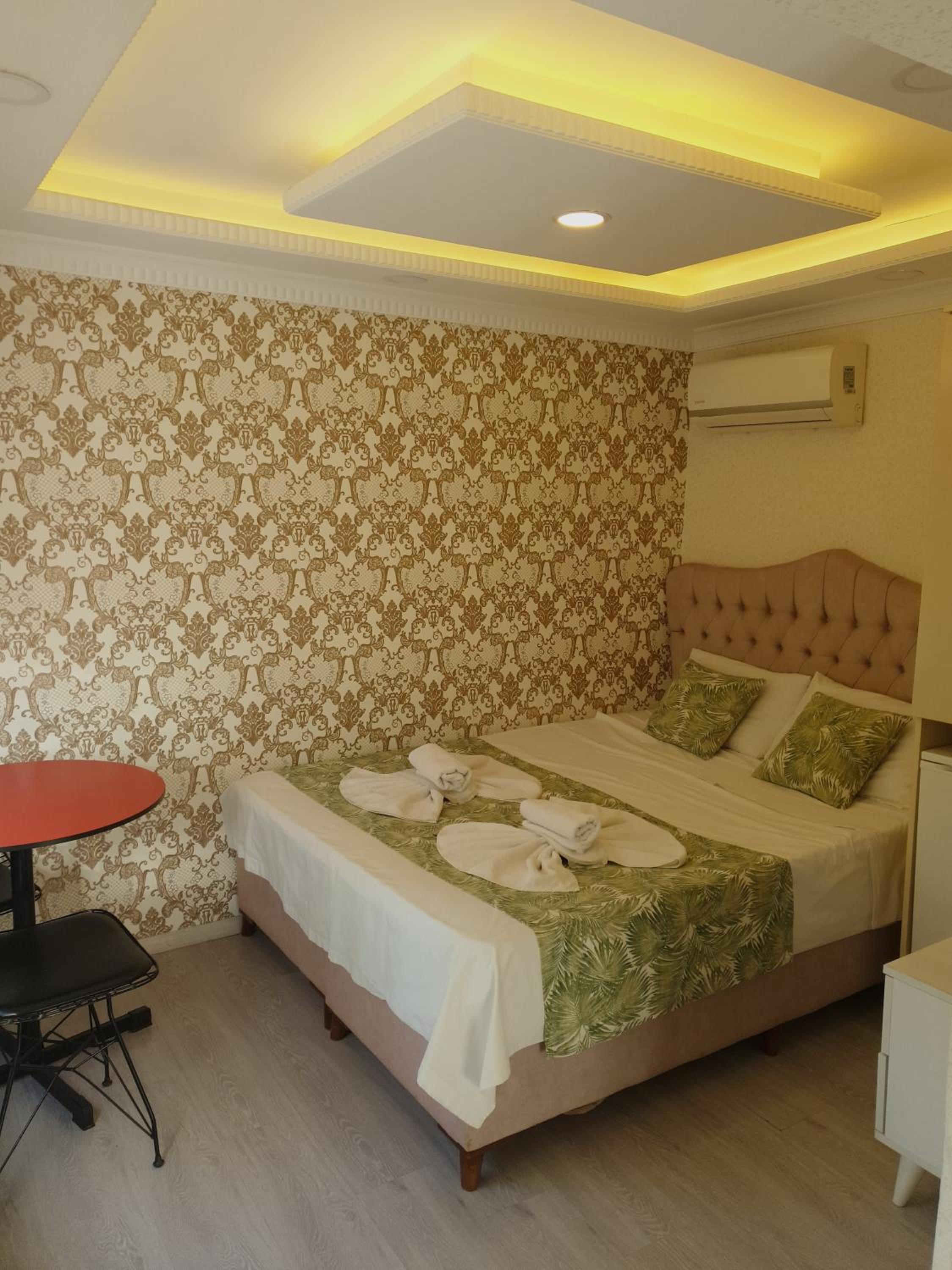 Standard Double Room photo 3