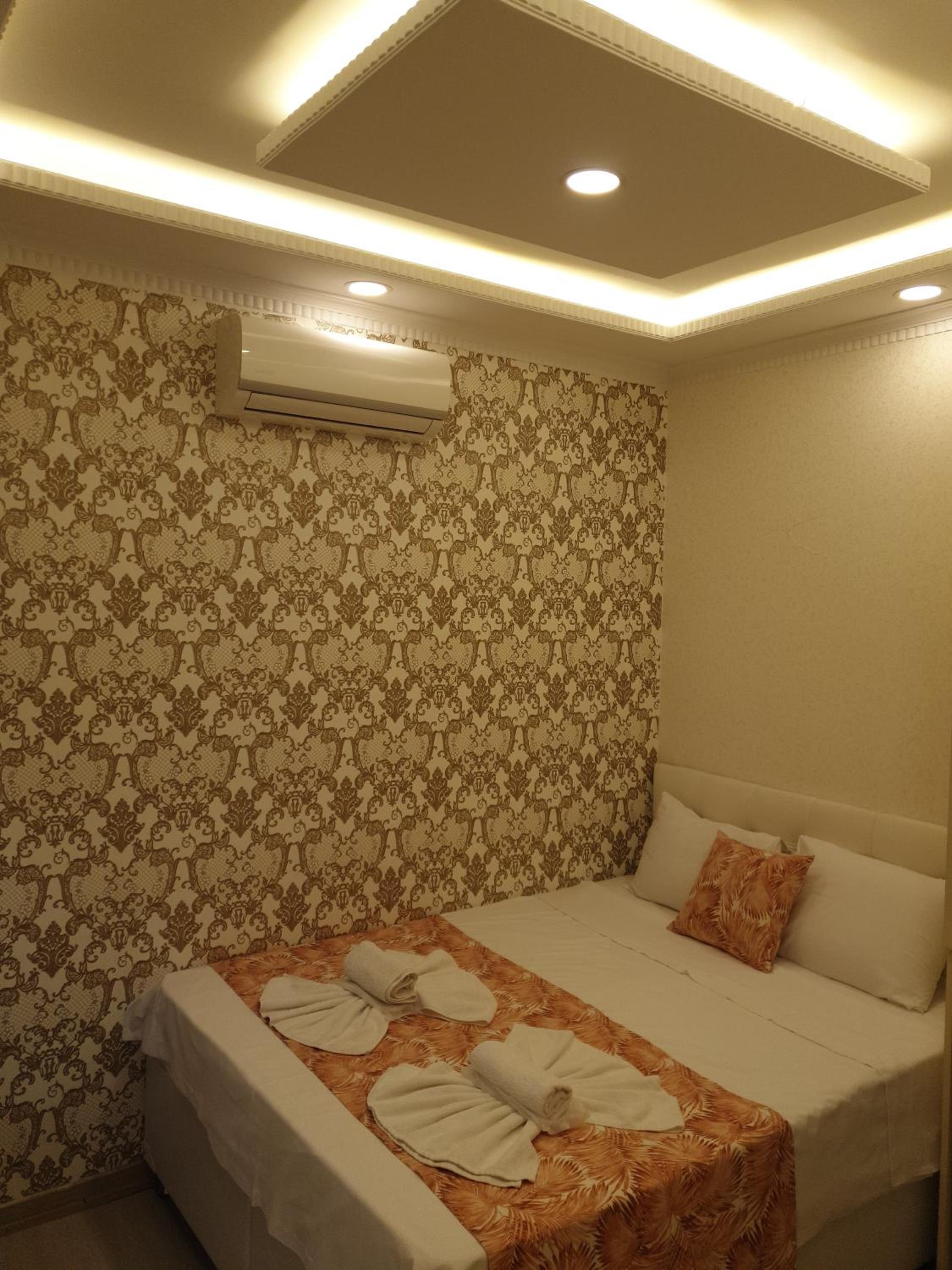 Standard Double Room photo 2