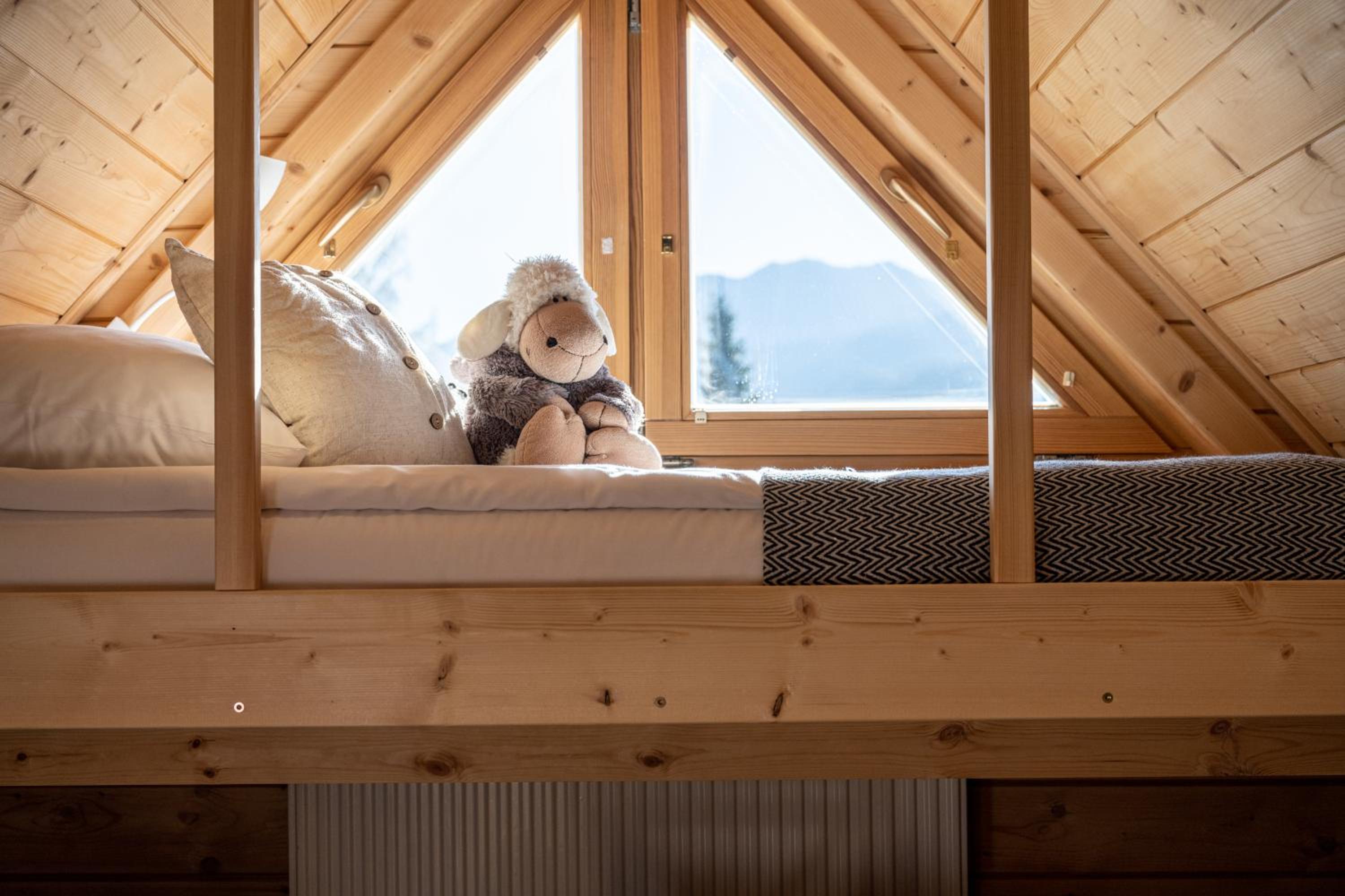 Chalet with Fireplace - Photo 8