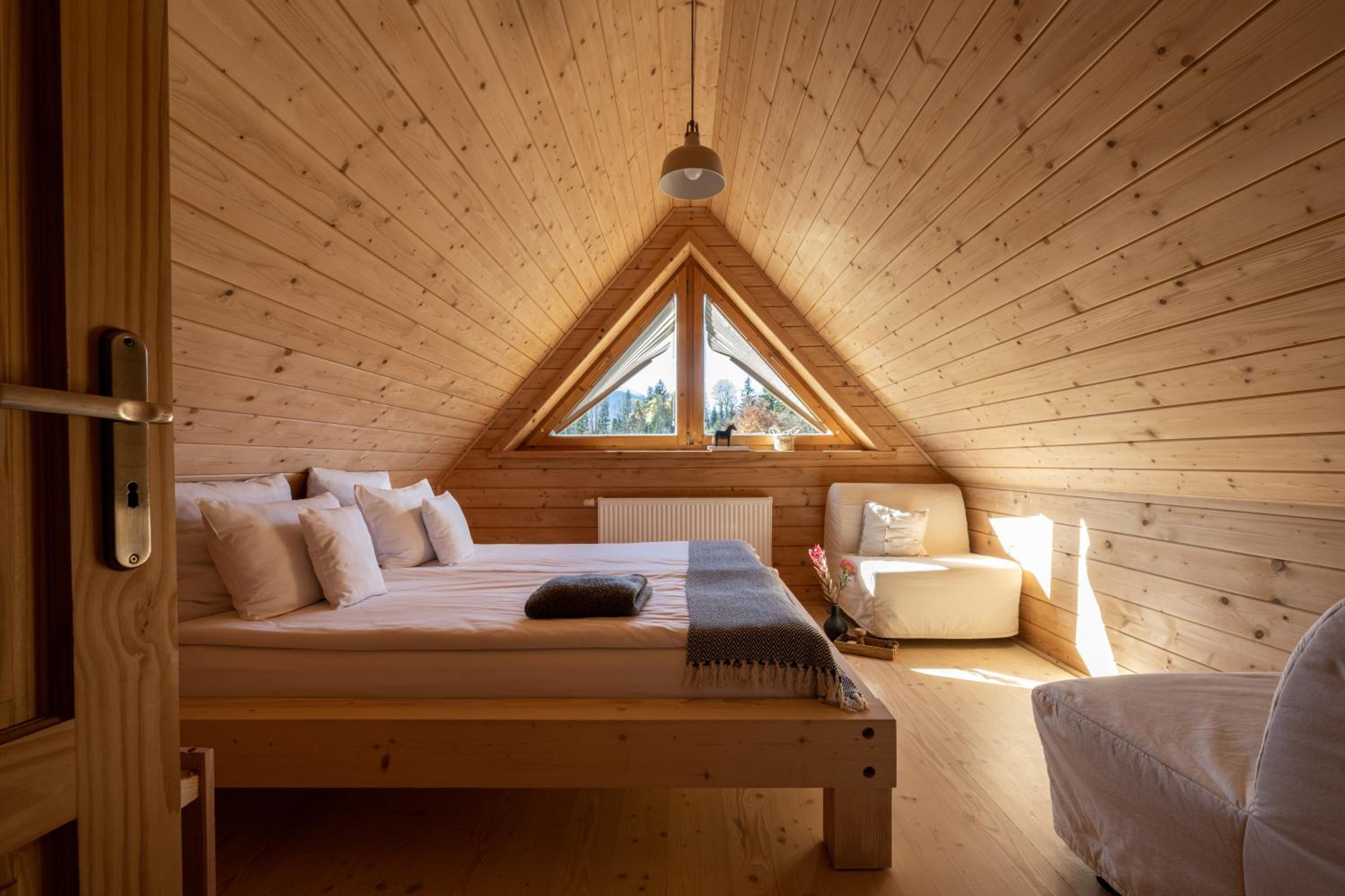 Chalet with Fireplace - Photo 28
