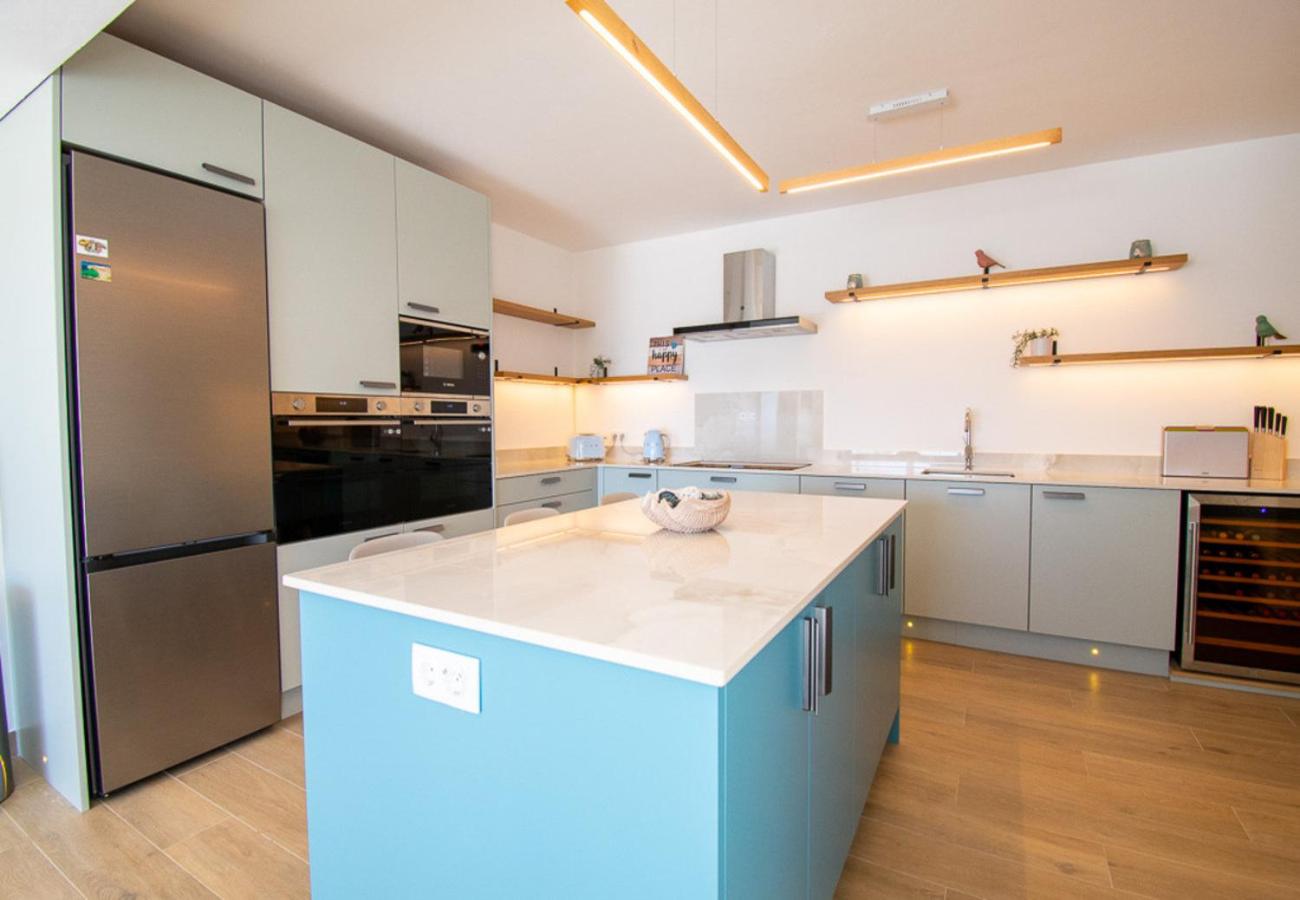 Villa photo 3