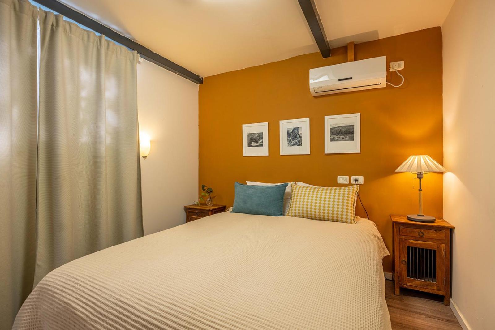 Small Double Room photo 1