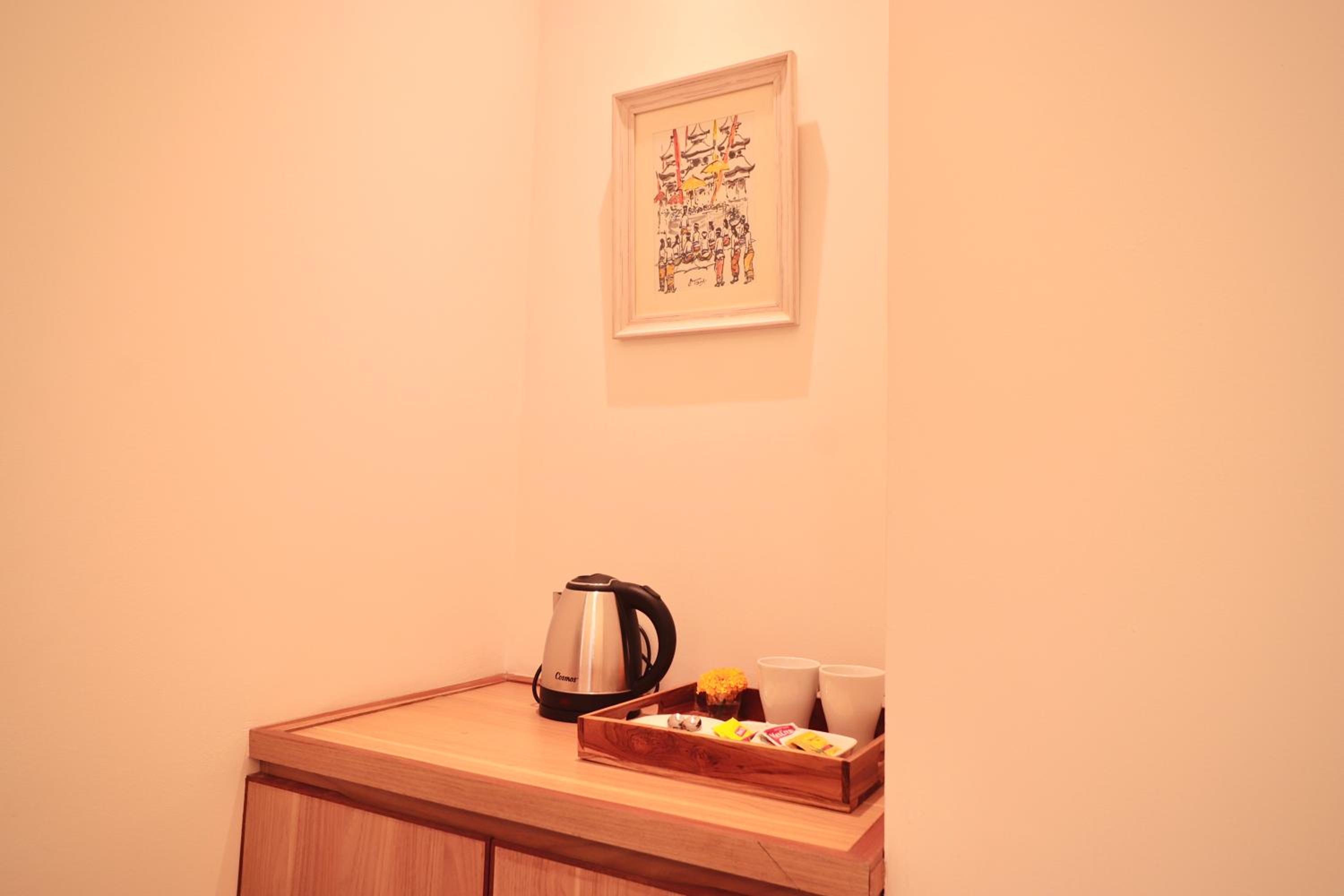 Deluxe Room - Photo 5