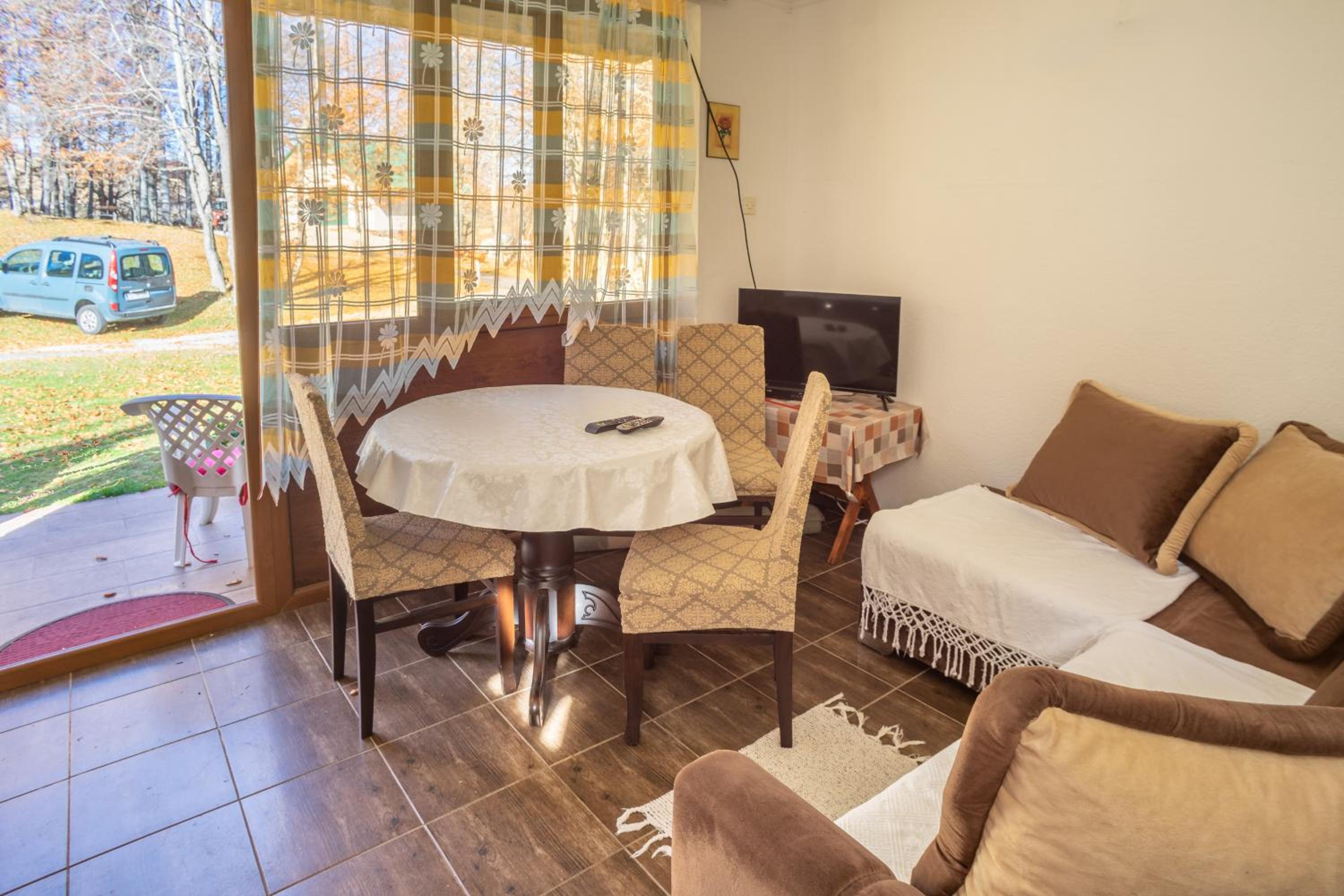 One-Bedroom Chalet