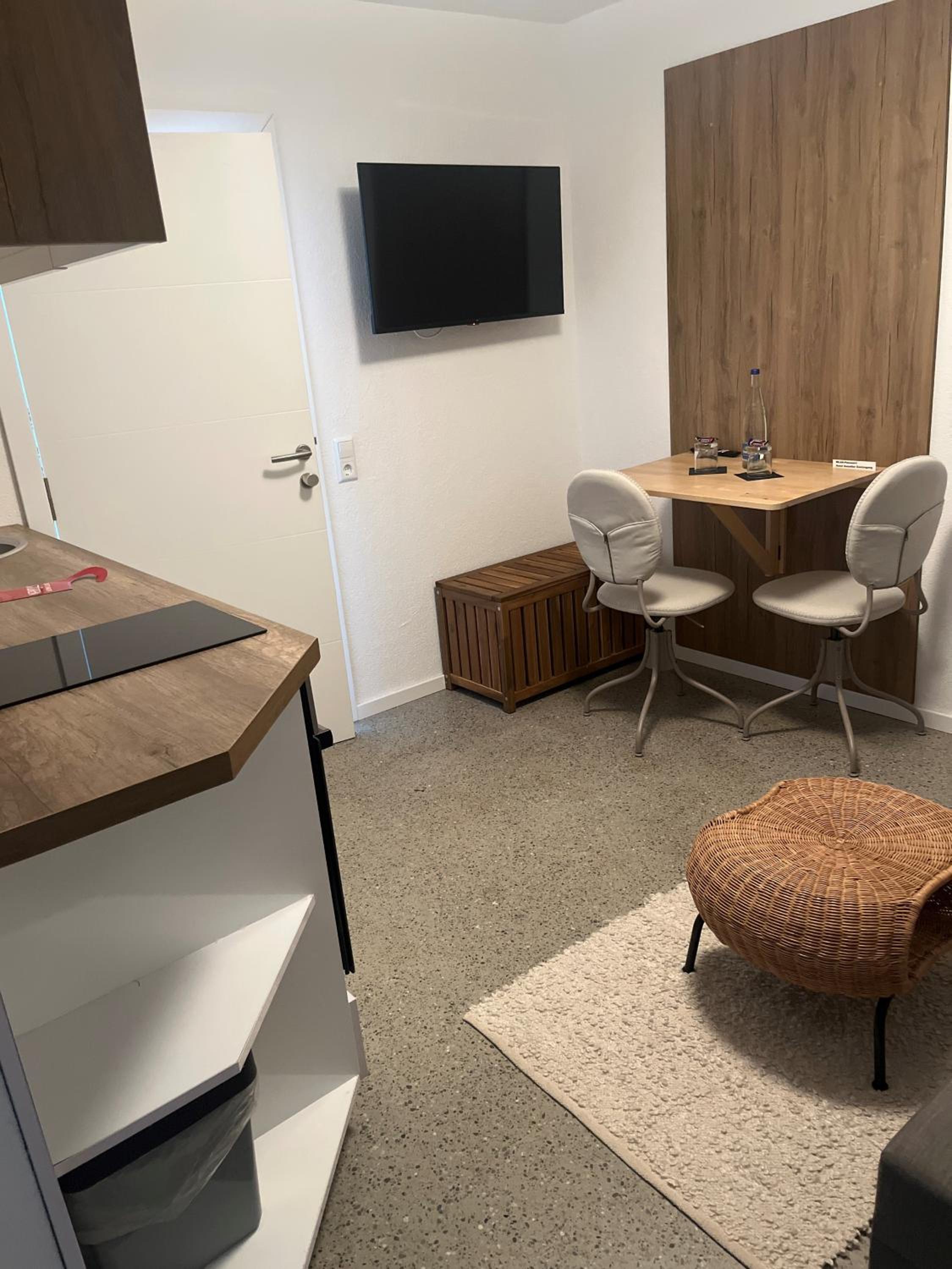 One-Bedroom Premium Apartment - Photo 1
