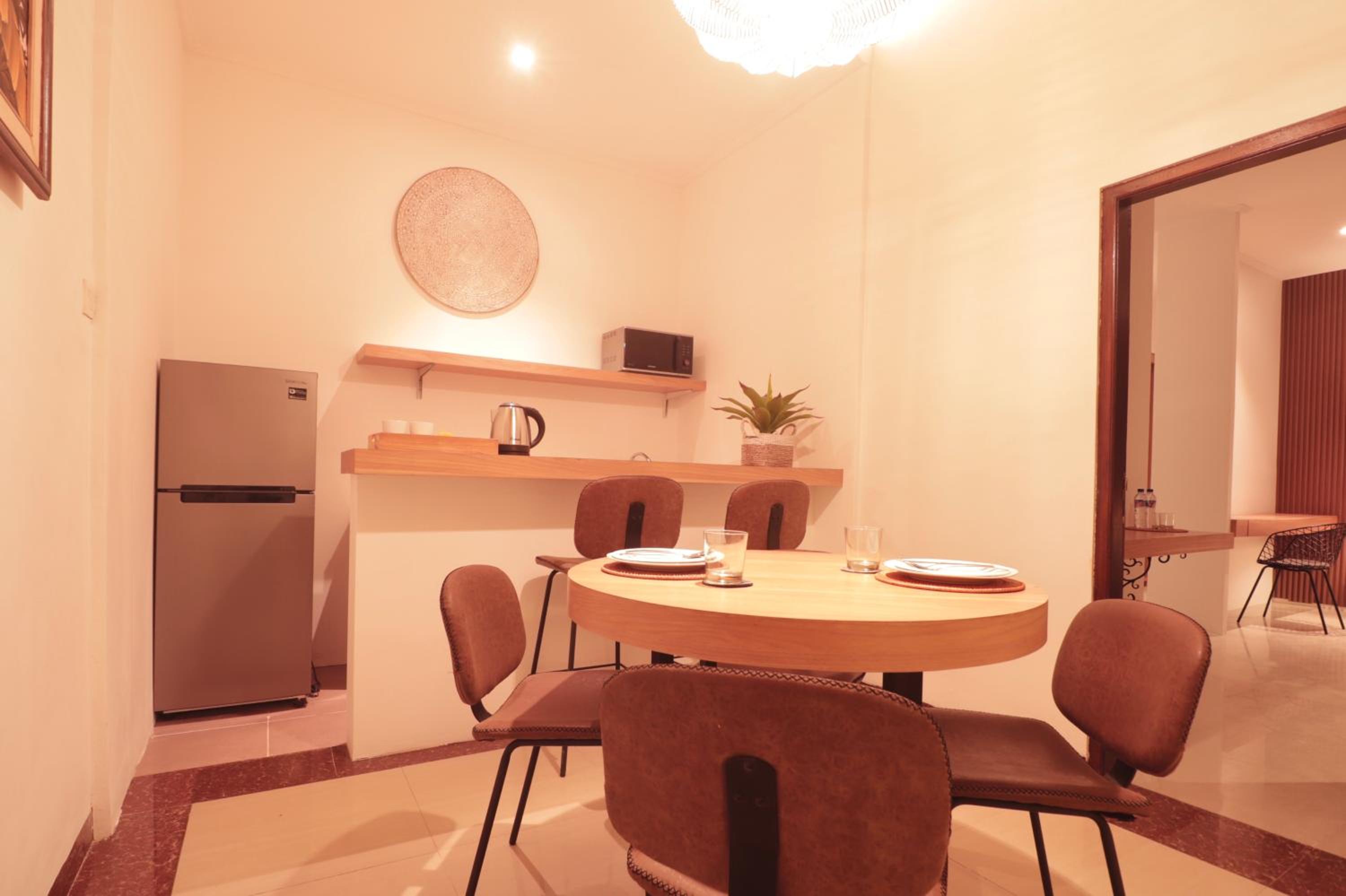 Suite - Photo 4