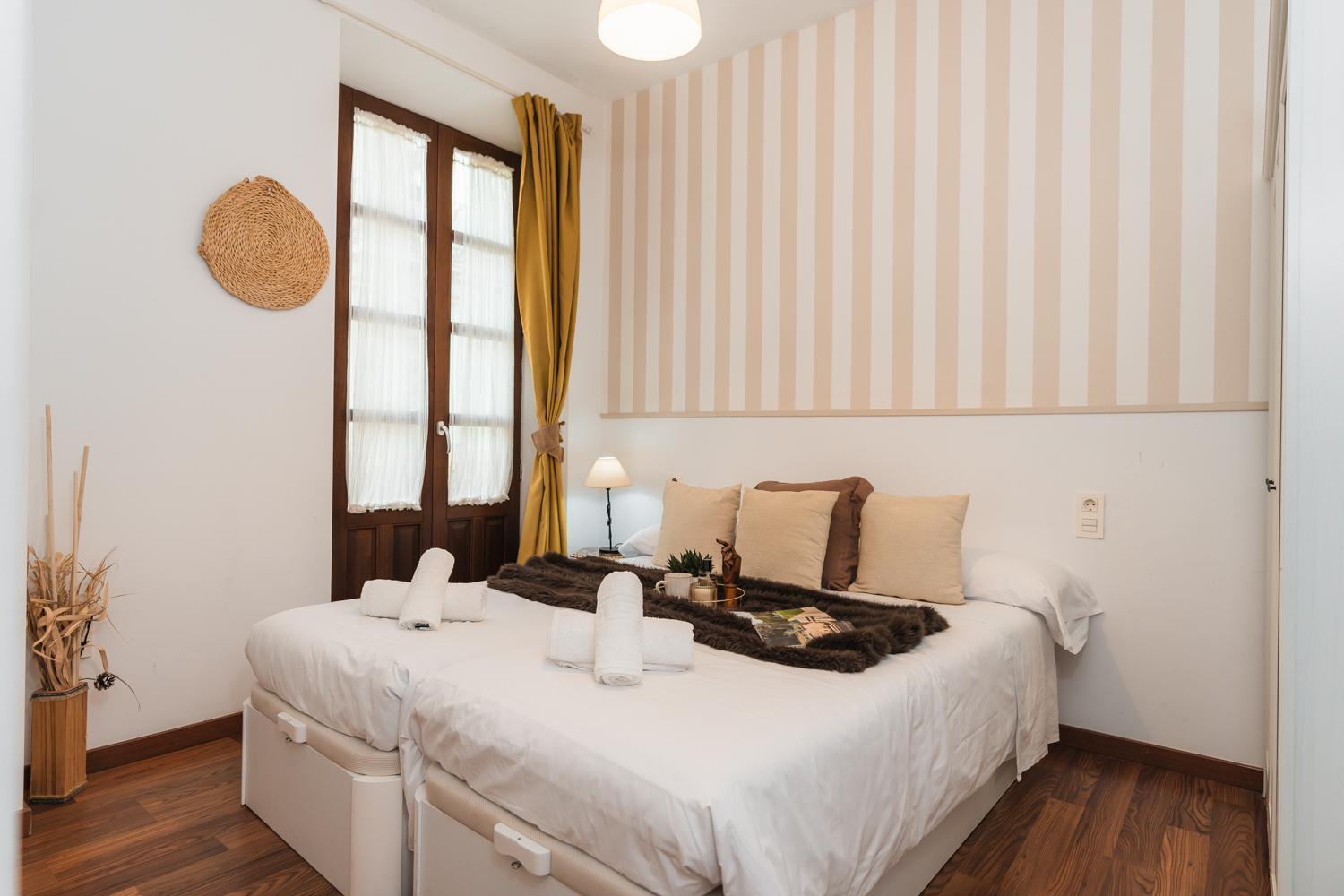 Apartamento de dos habitaciones con balcón