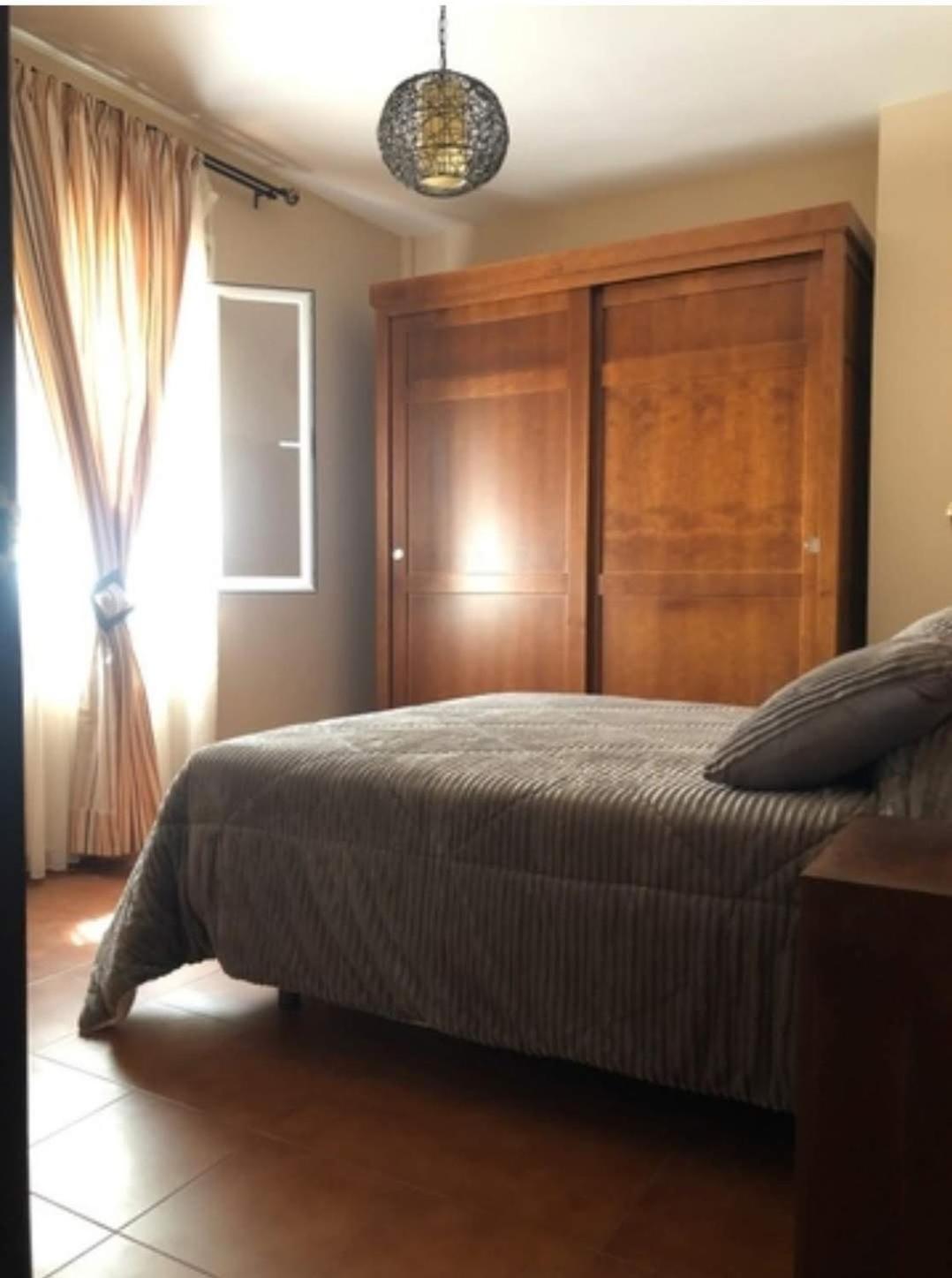 Casa de tres habitaciones
