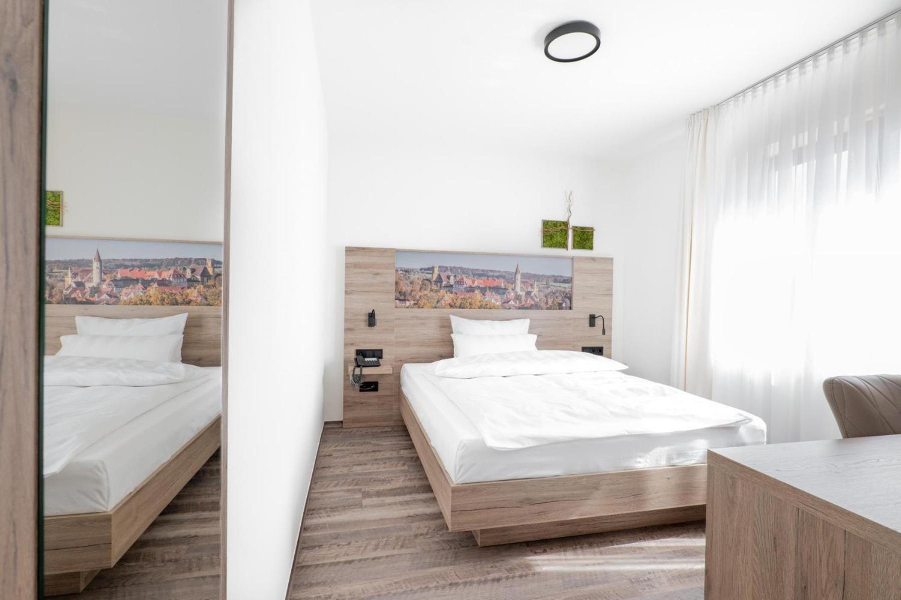 Double Room - Photo 2