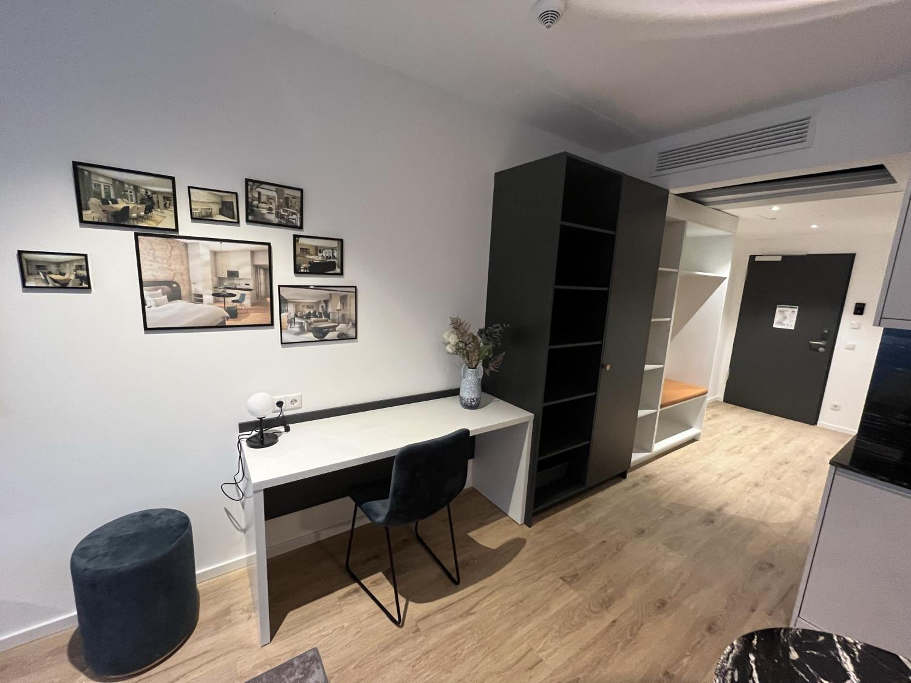 Studio with Balcony
