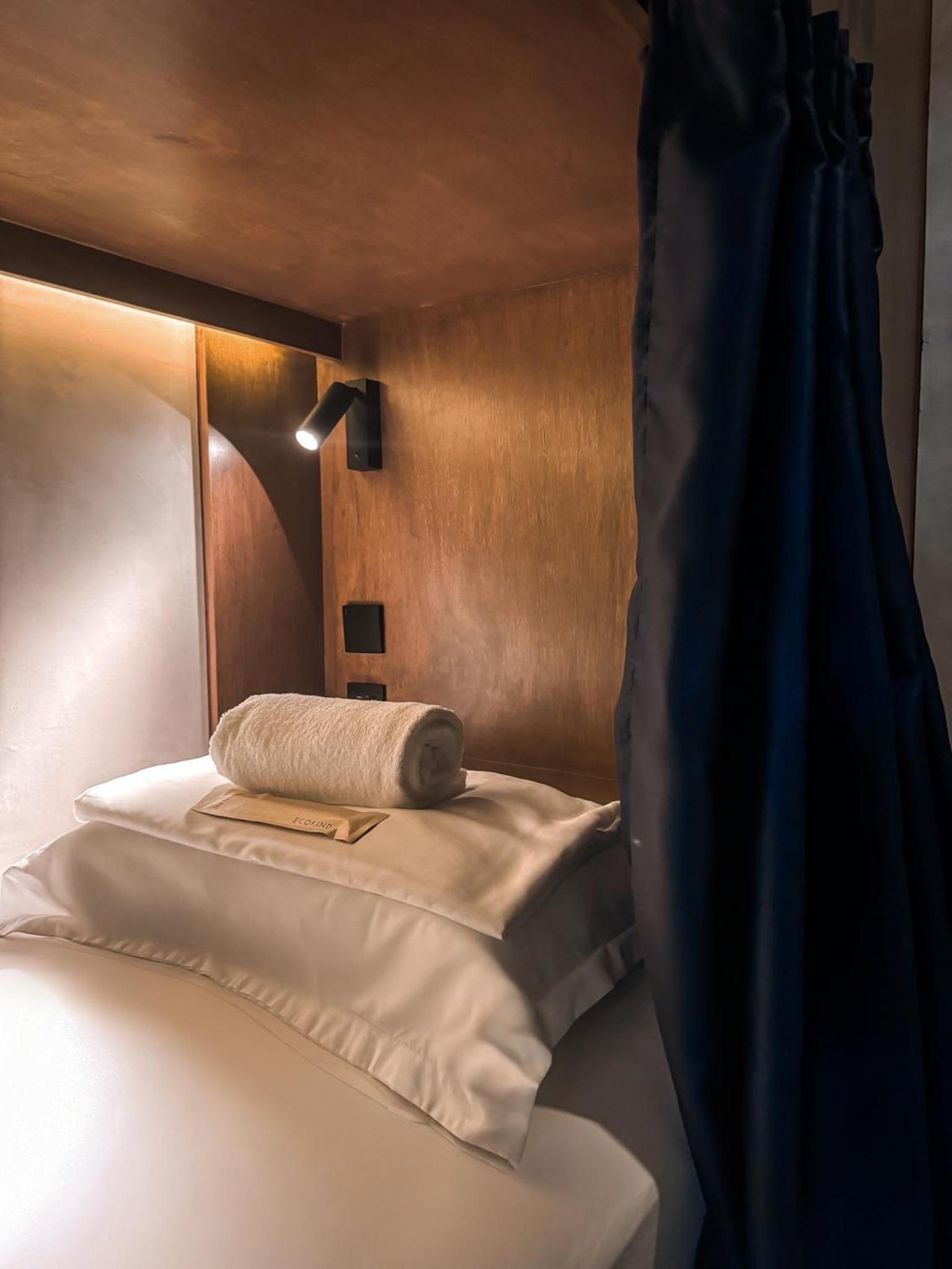 Suite - Photo 6