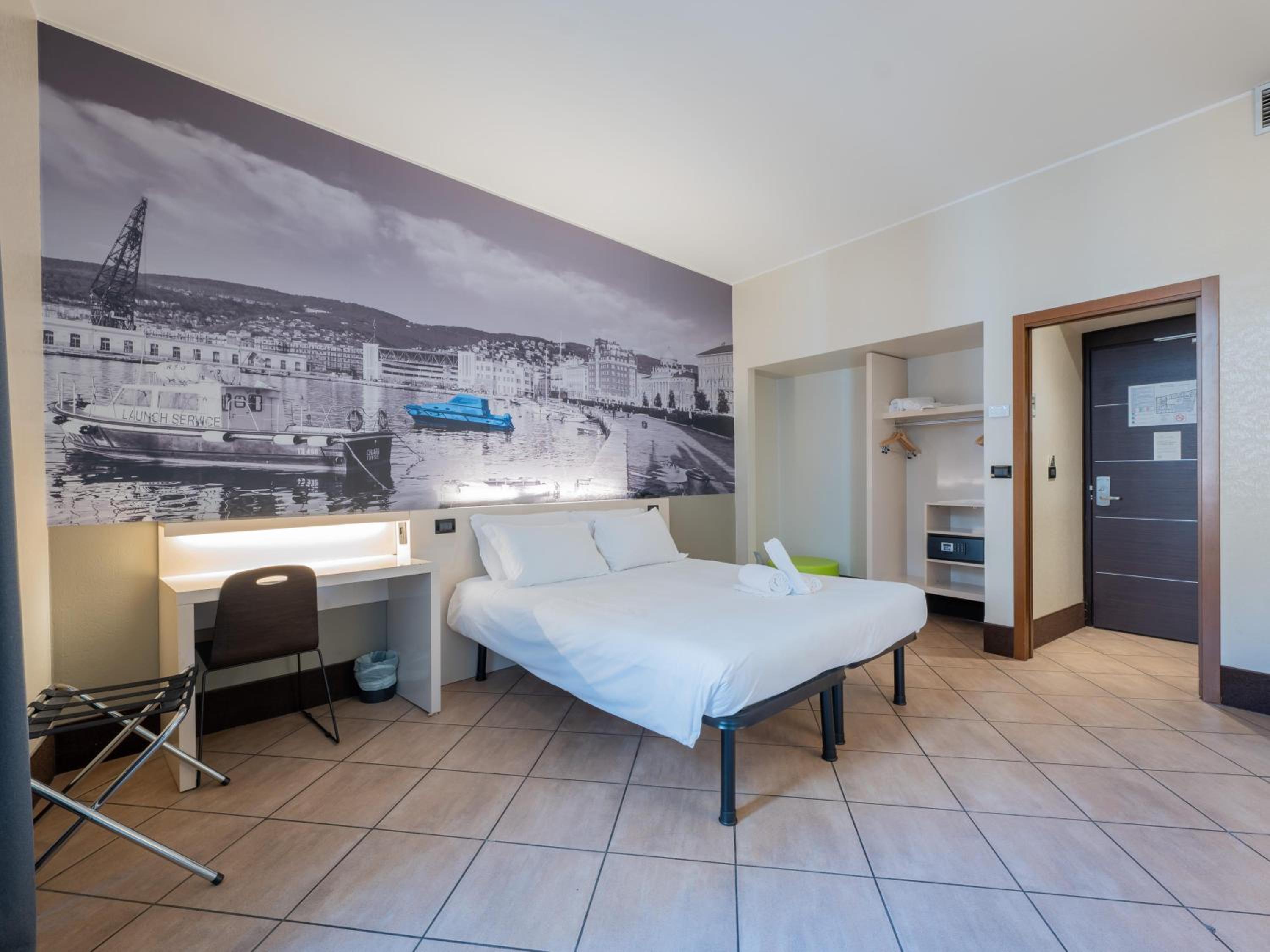 Superior Double Room - Photo 2