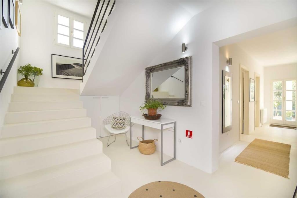 Three-Bedroom Villa photo 1