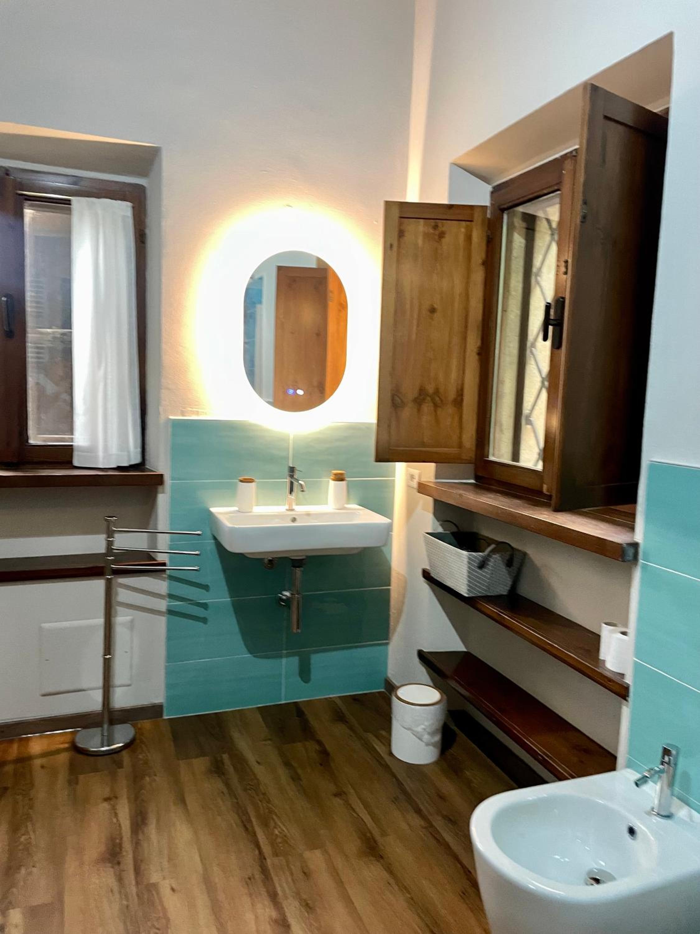 Deluxe Suite photo 2