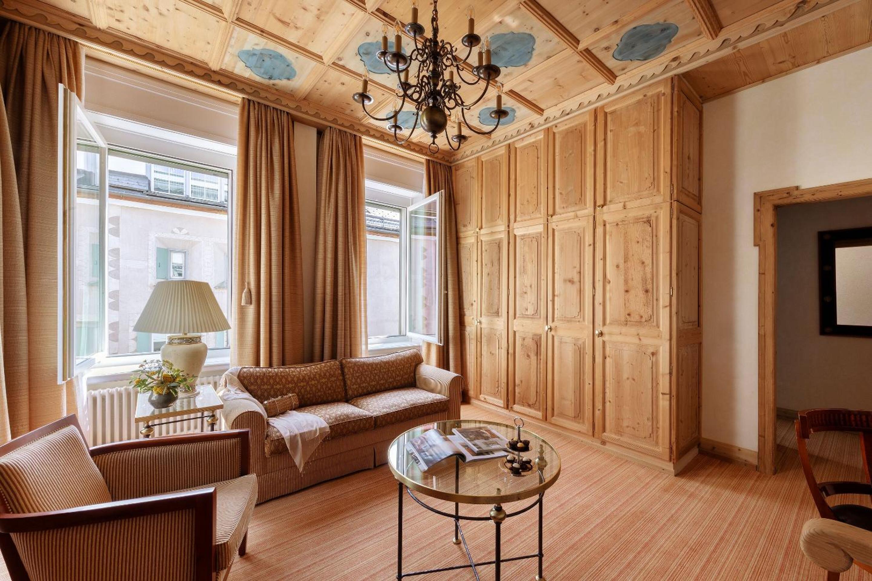 Languard Suite photo 2