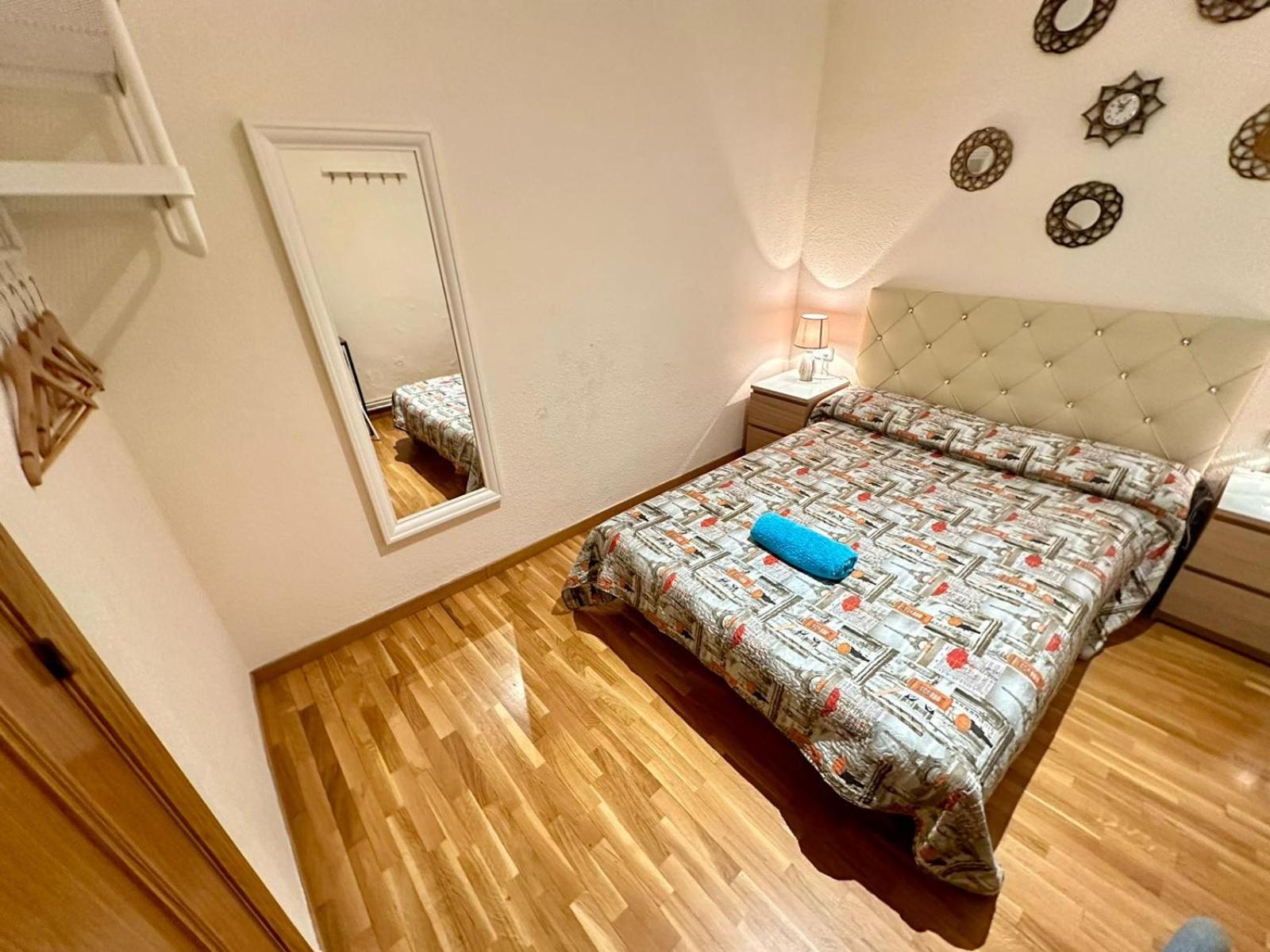 Double Room With Shared Bathroom photo 2
