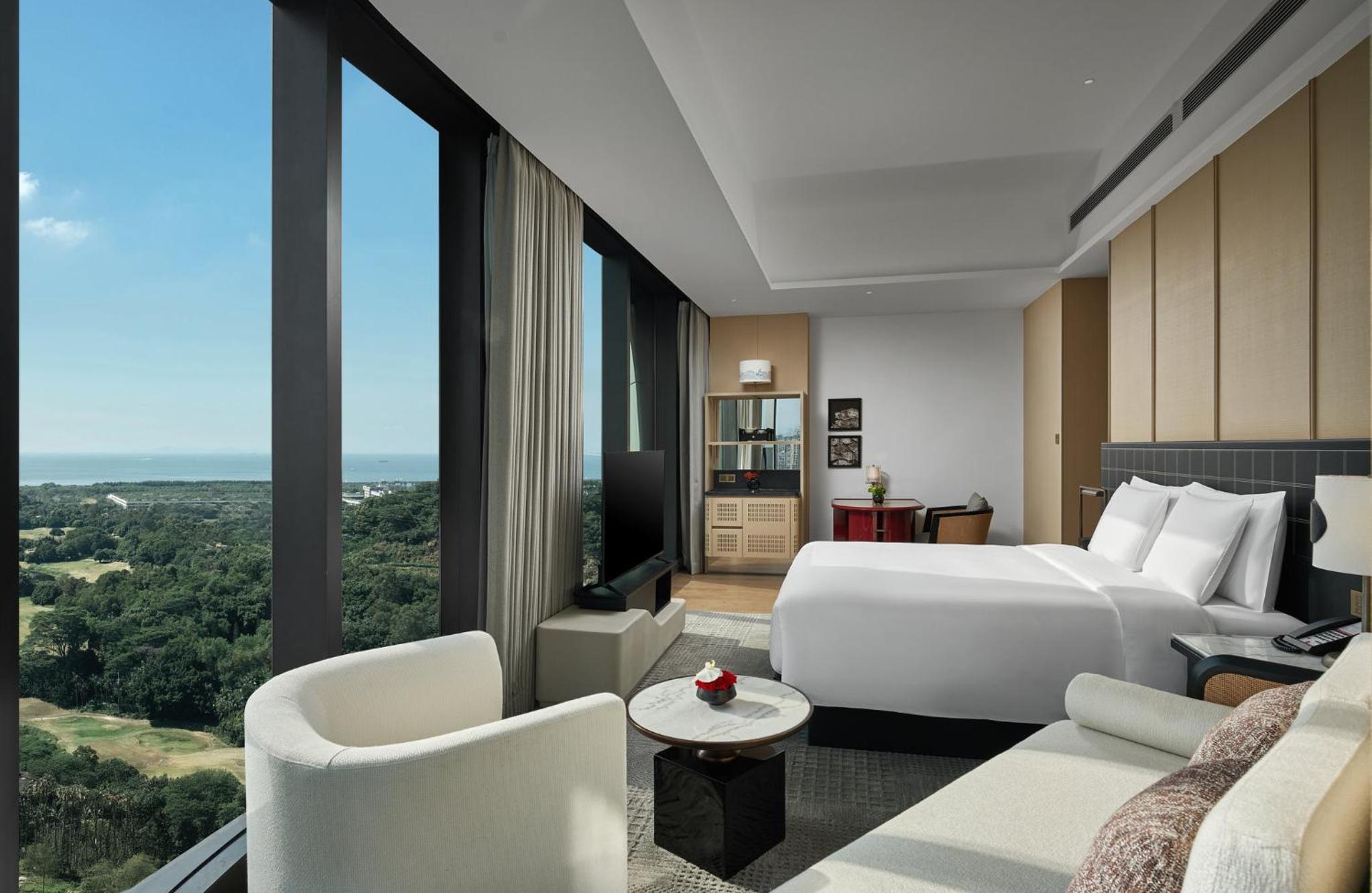 Premium King Room with Ocean View - Lounge Access
