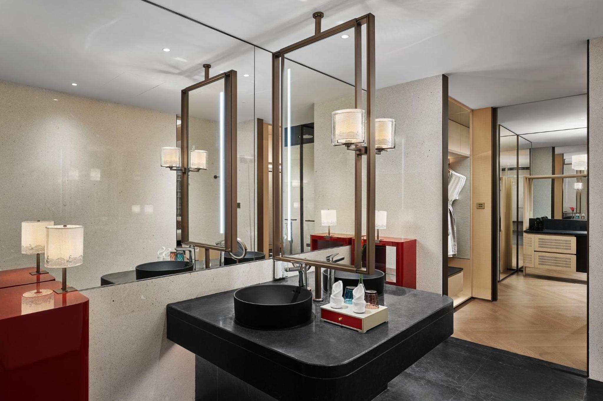 One-Bedroom Suite