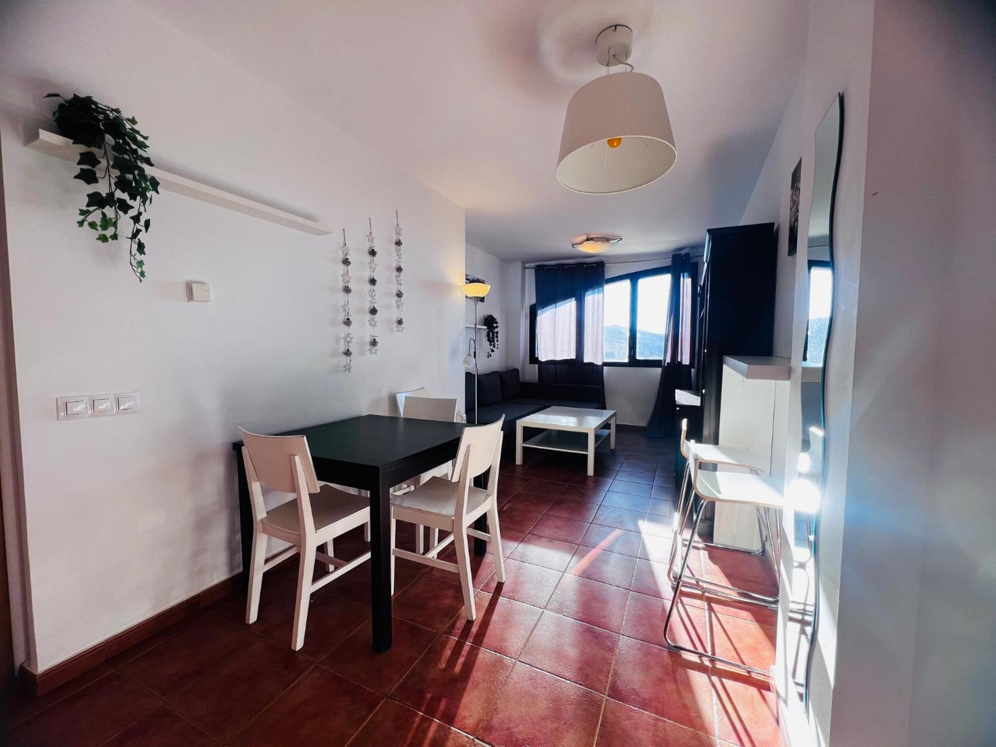 Apartment - Photo 9