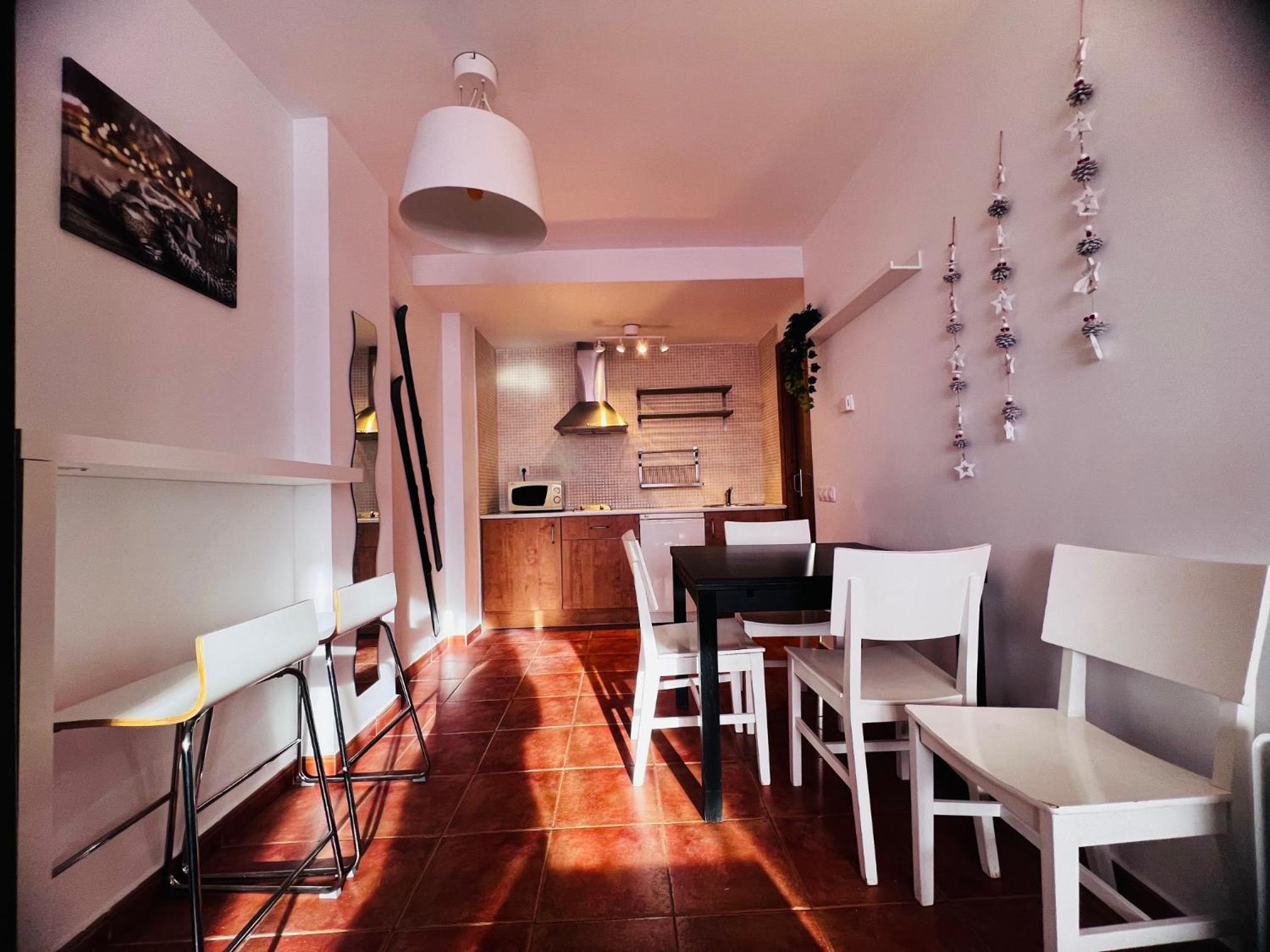 Apartment - Photo 4