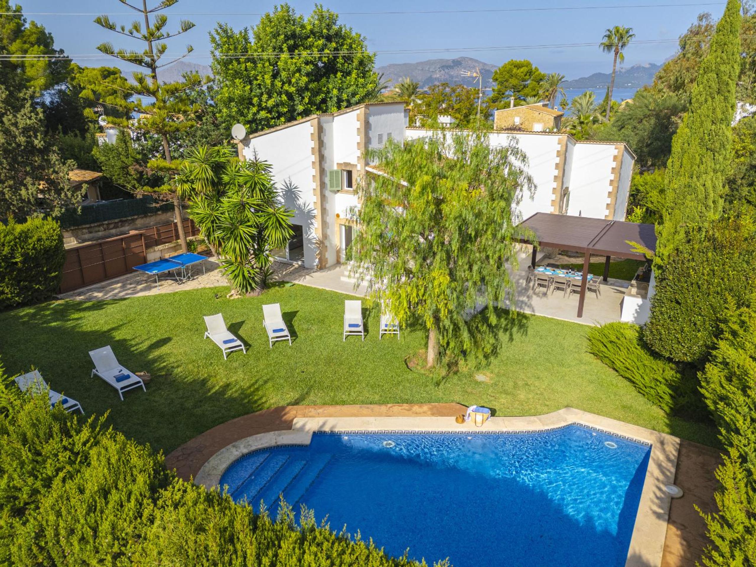 Villa with Private Pool photo 3