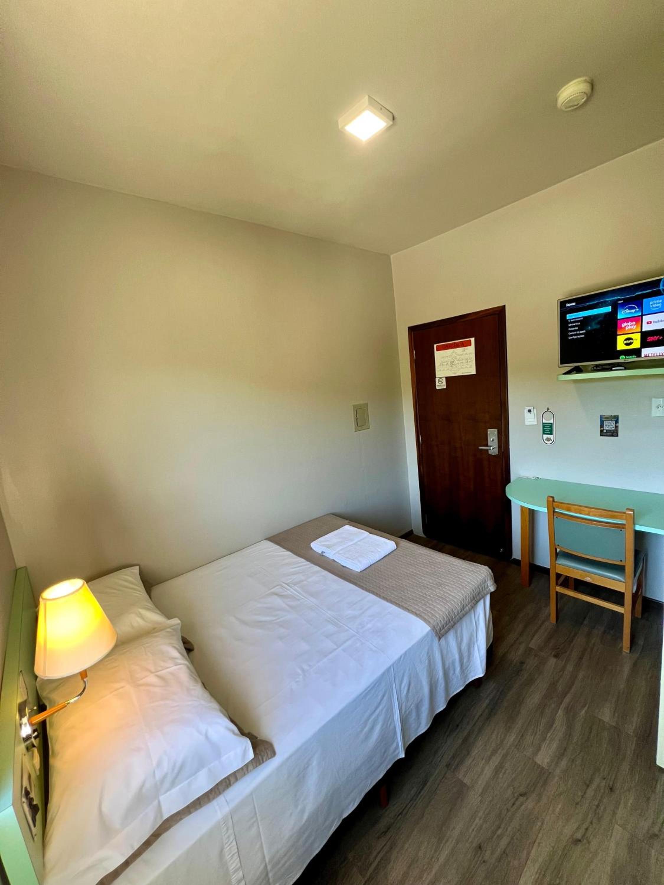 Single Room photo 2
