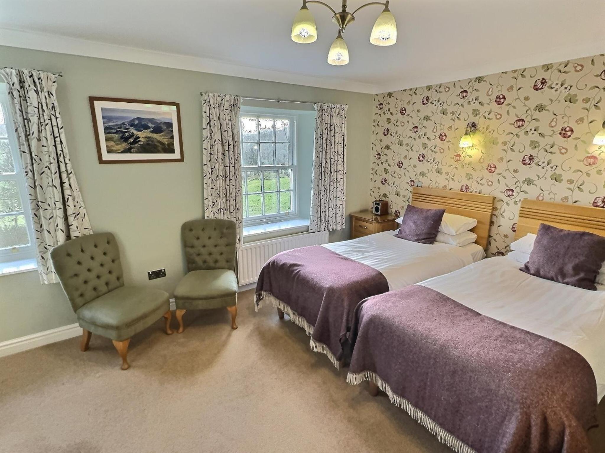 Superior Twin Room photo 2