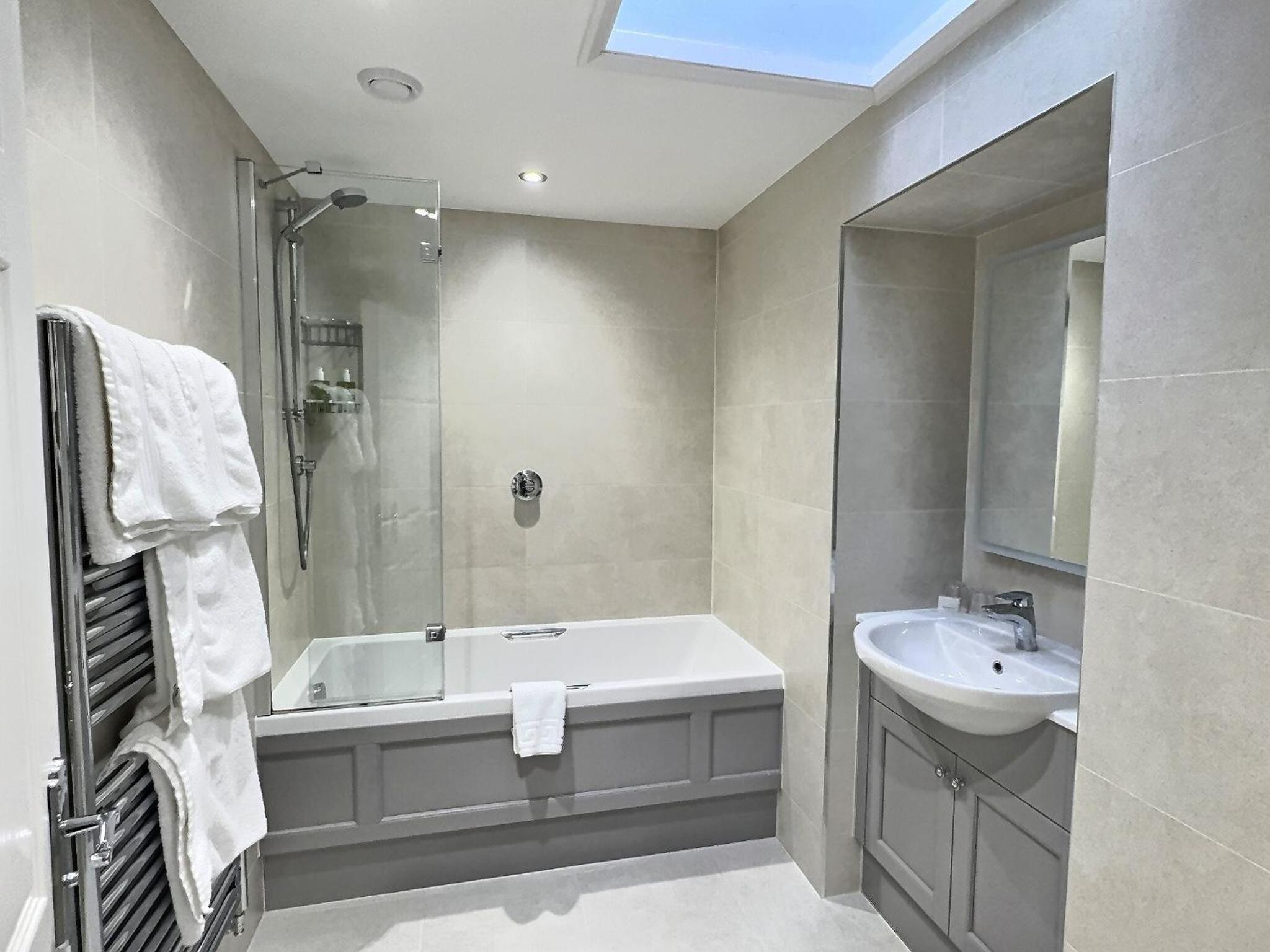 Standard Double Room photo 3