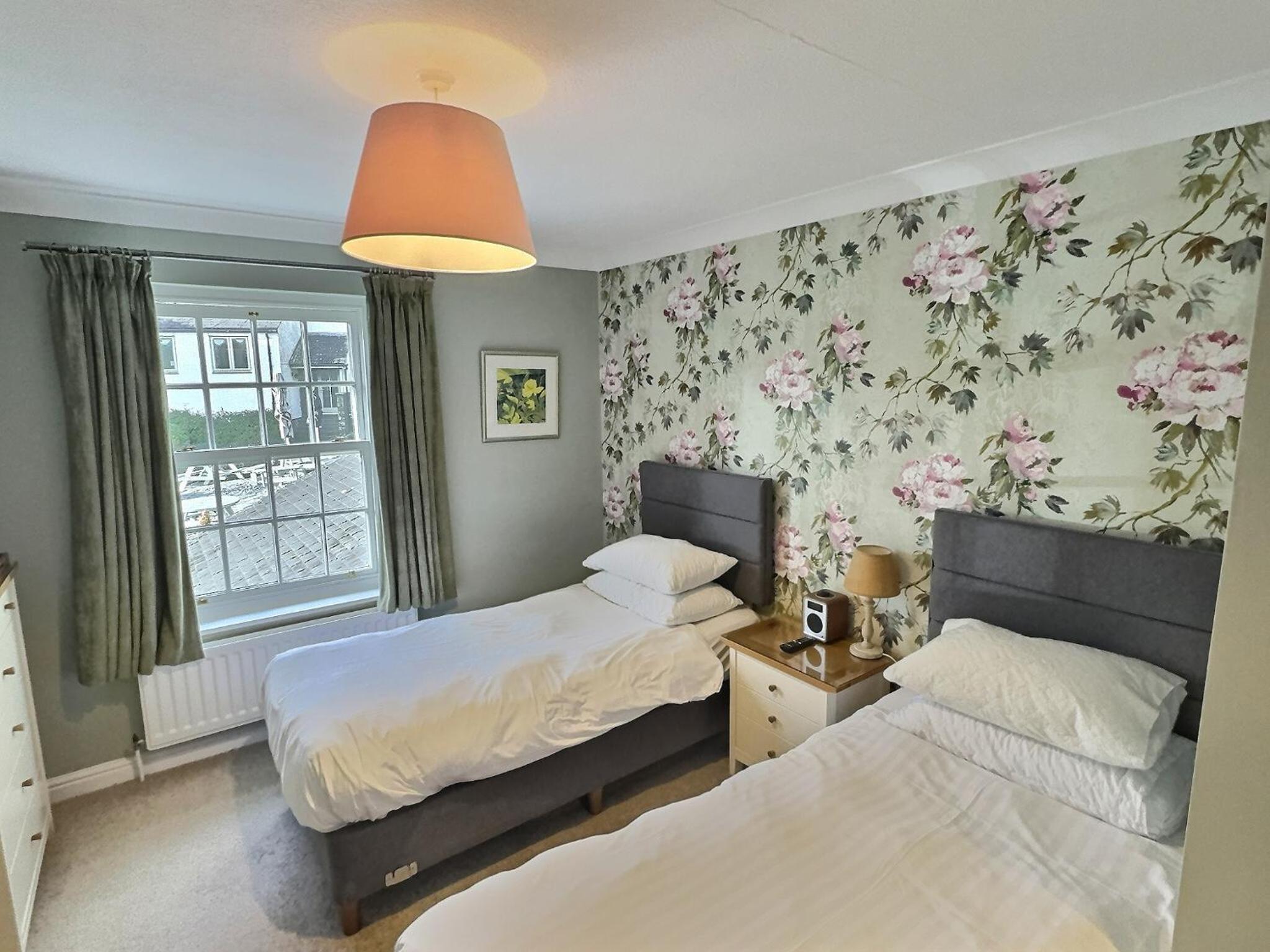 Standard Twin Room photo 1