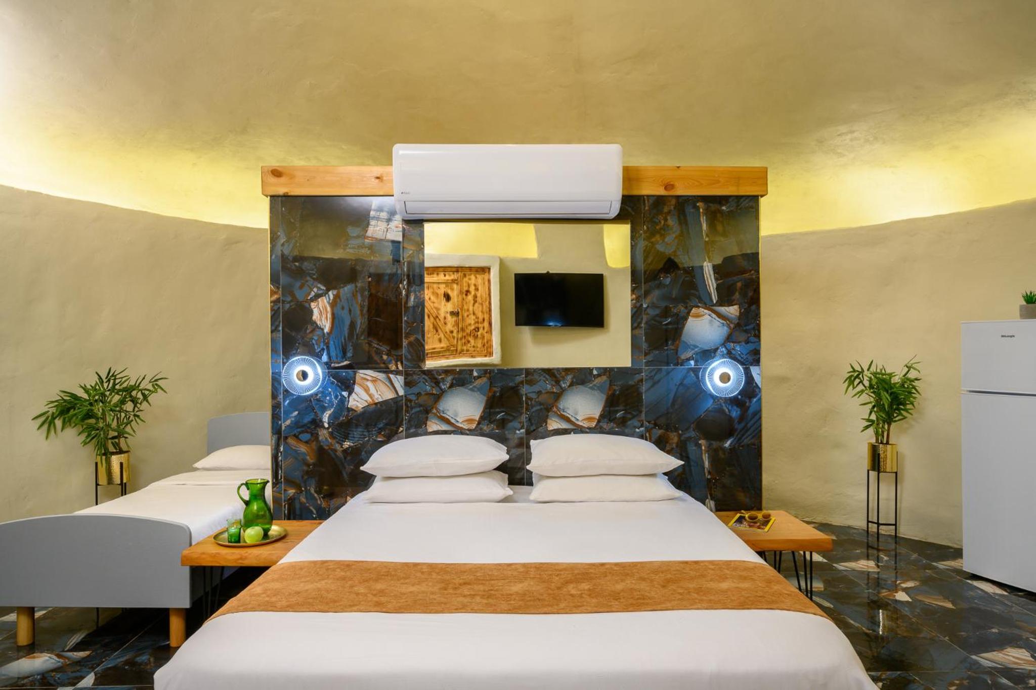 Double Suite - Photo 17