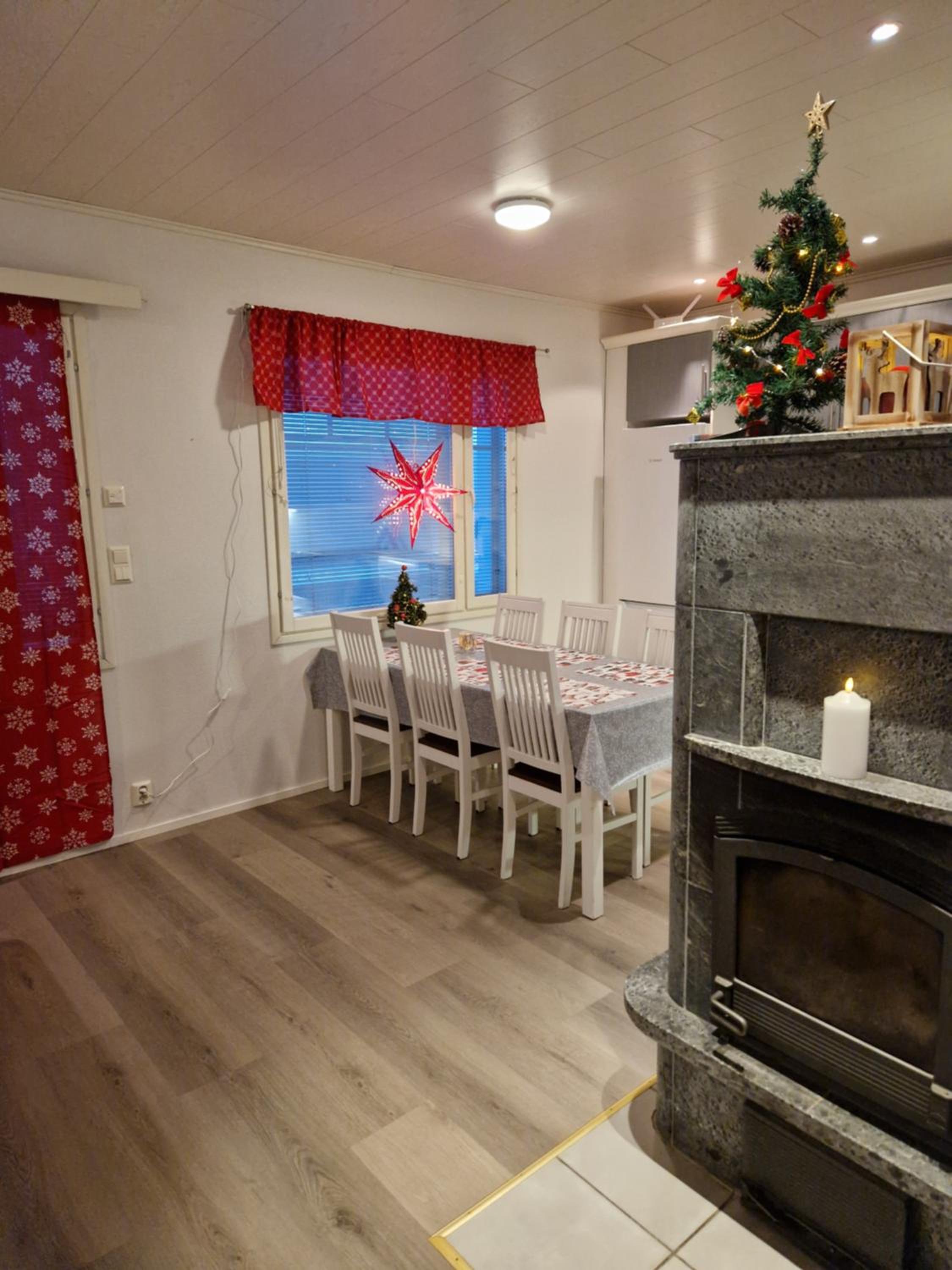 Two-Bedroom Apartment with Sauna - Photo 34