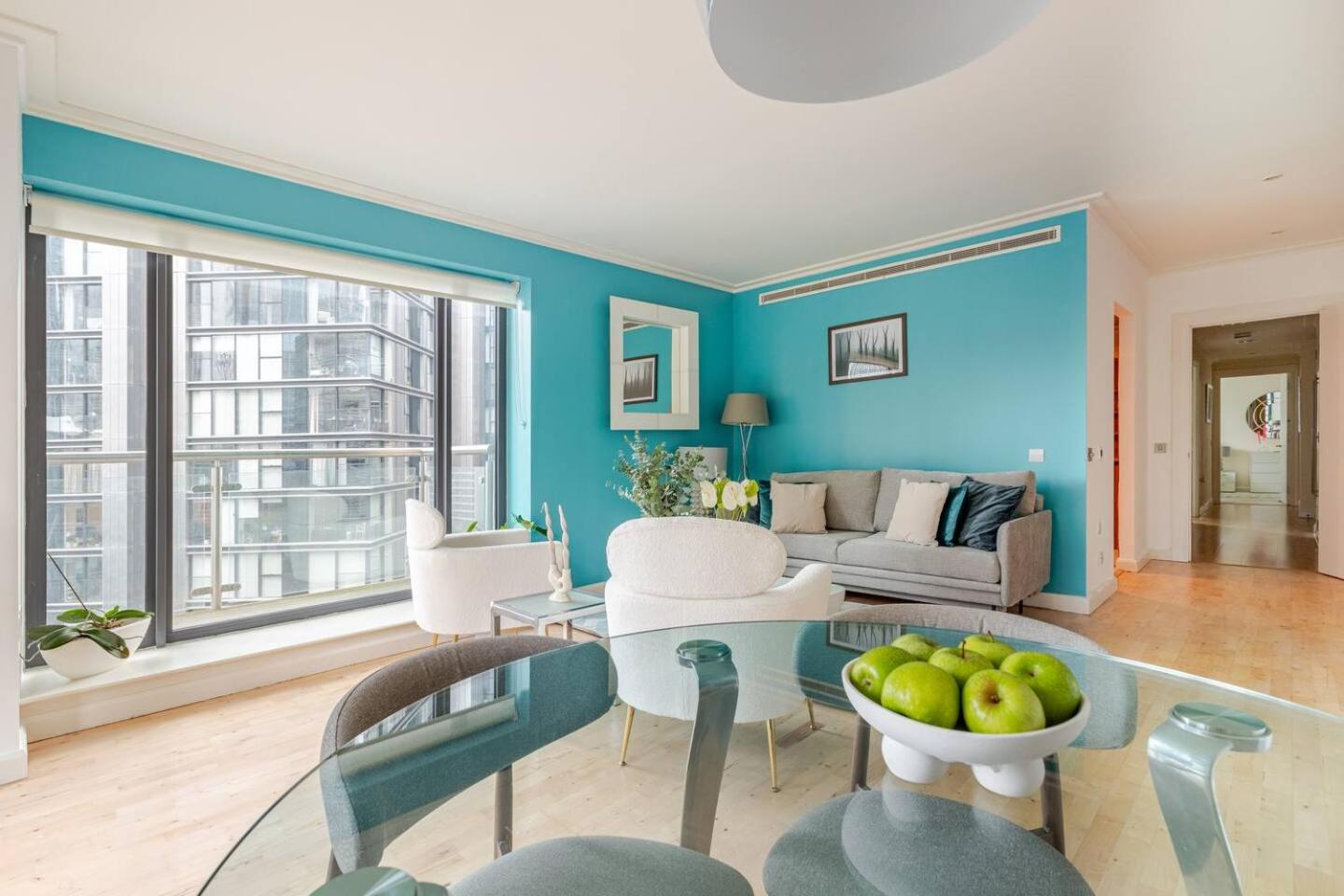 Waterfront Serviced Apartment photo 2