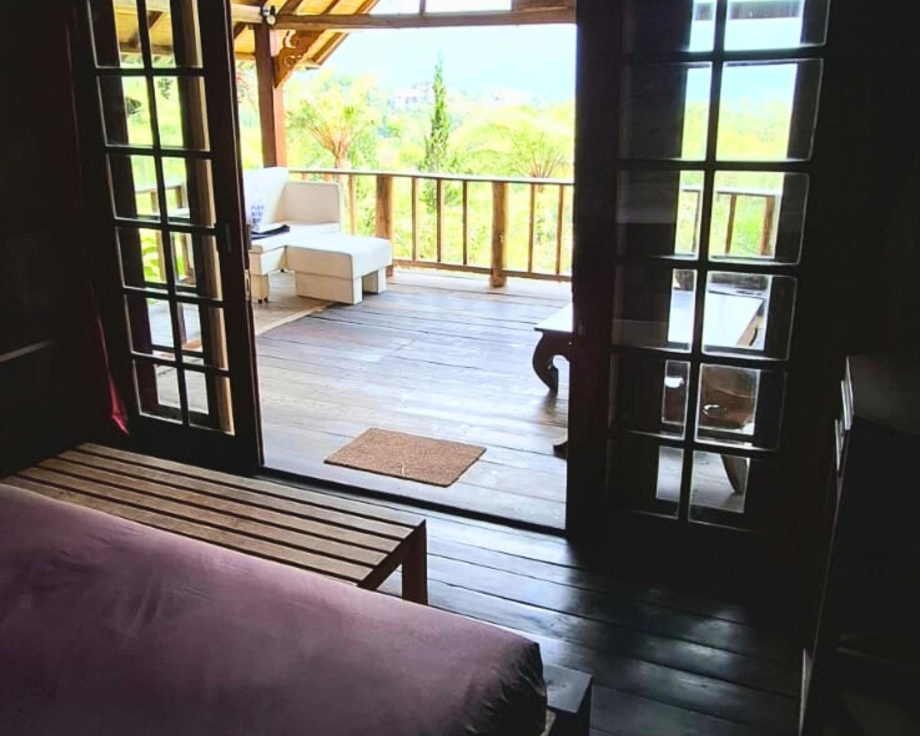 Deluxe Bungalow photo 3