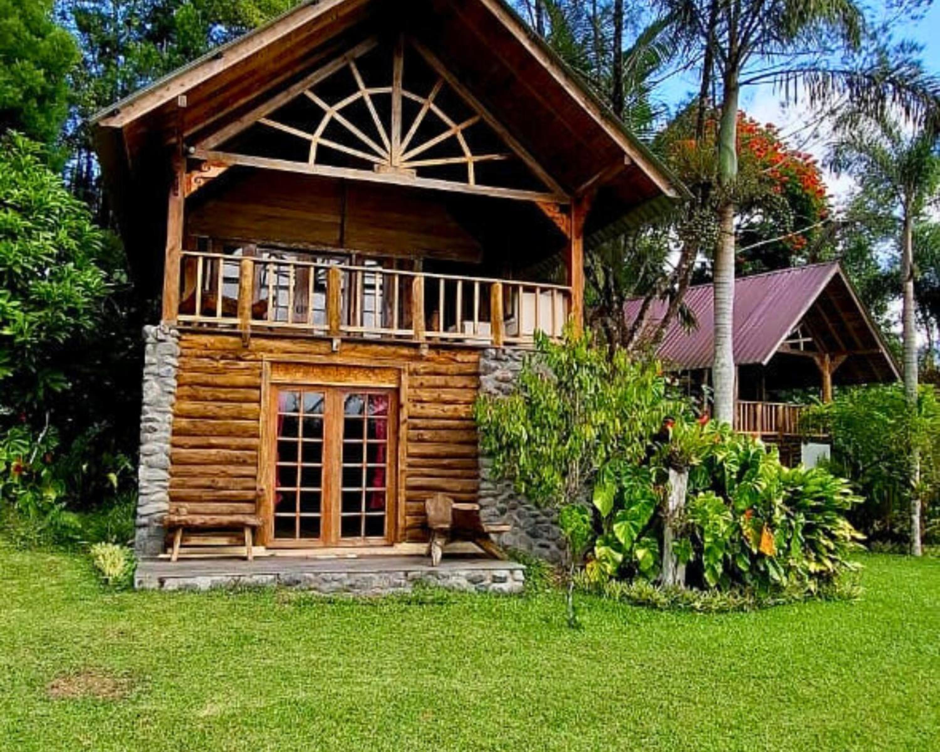 Deluxe Bungalow photo 2