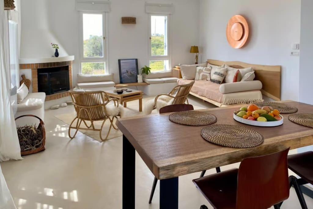 Three-Bedroom House photo 1