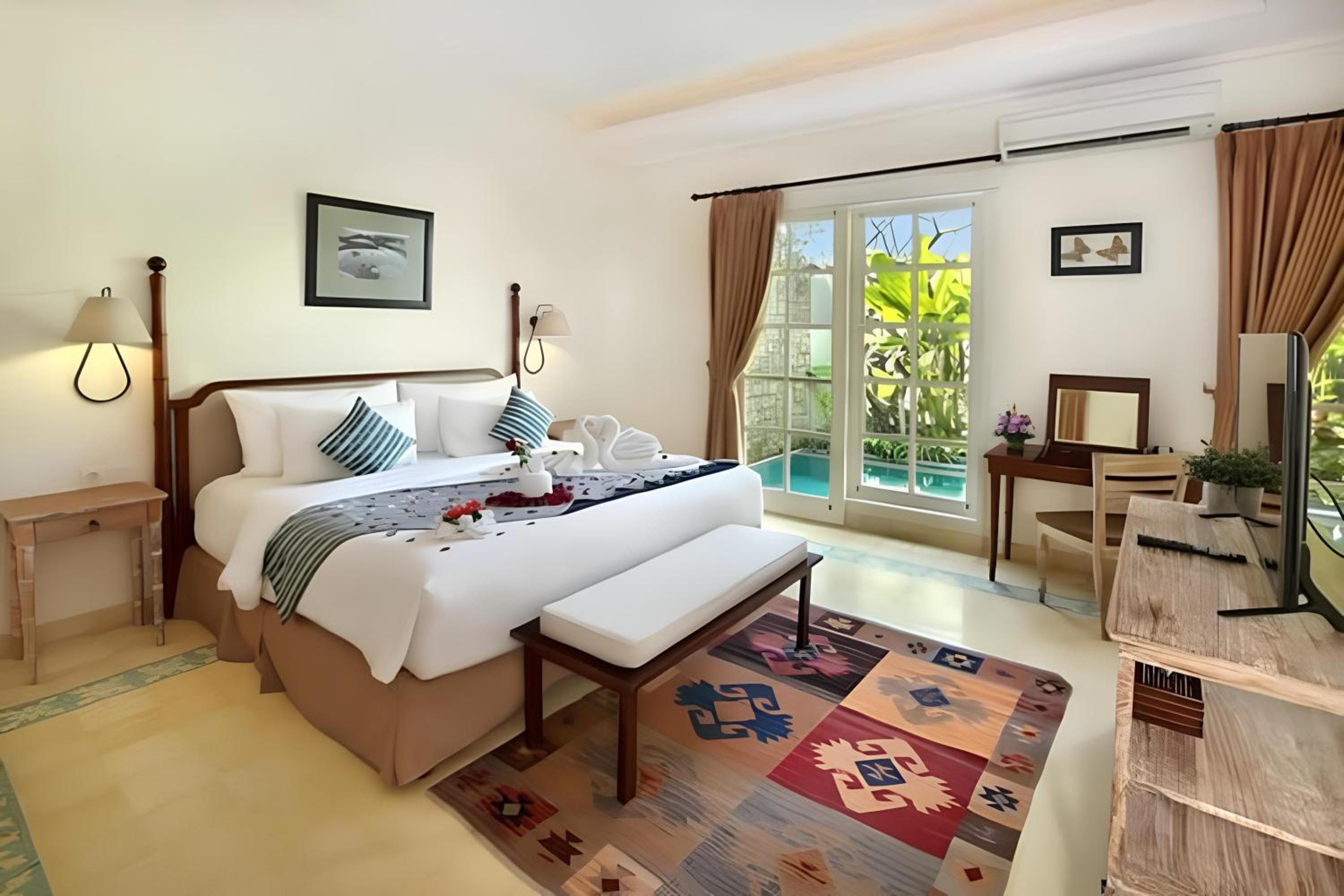 One Bedroom Private Pool Villas - Photo 1