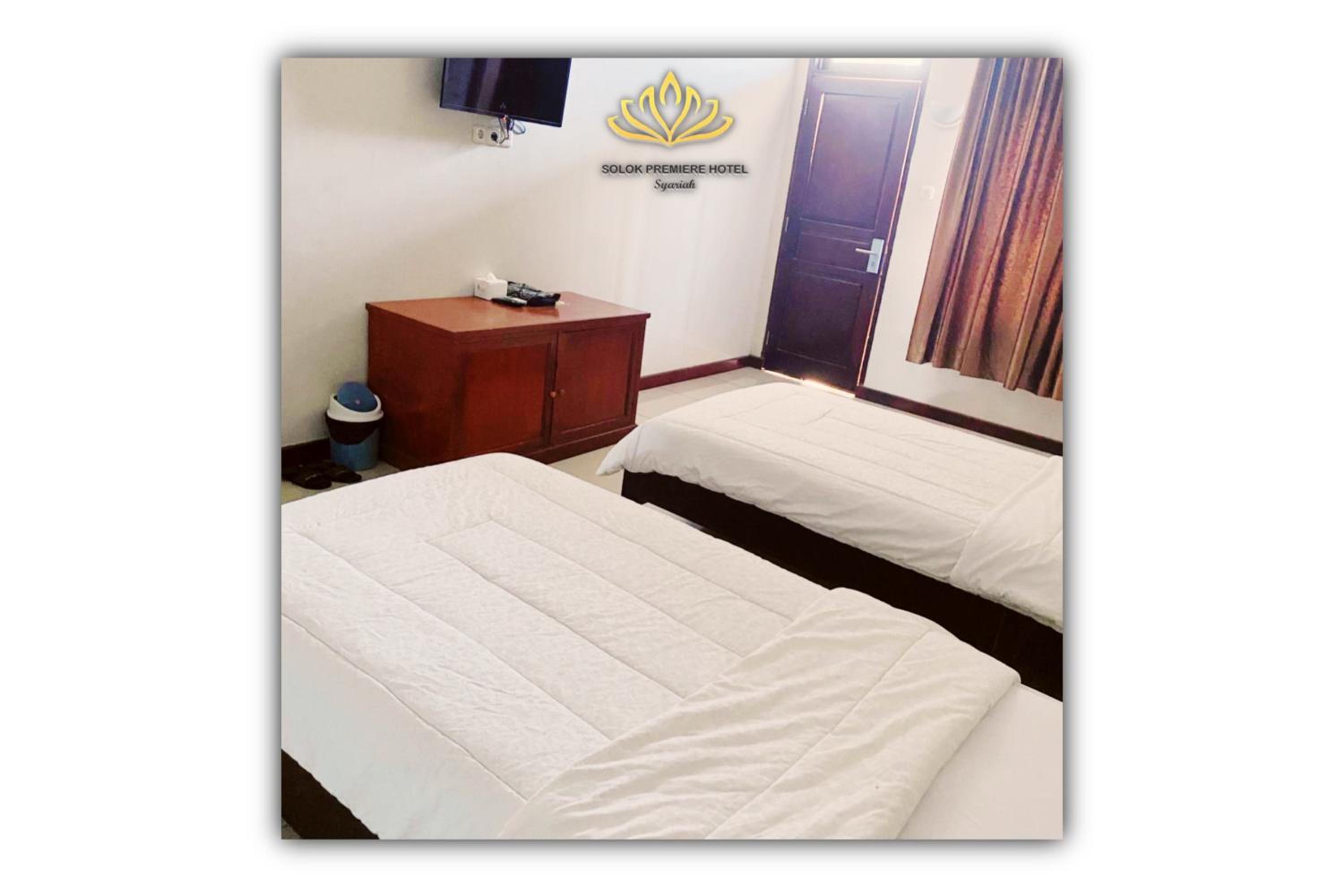 Economy Twin Room photo 3