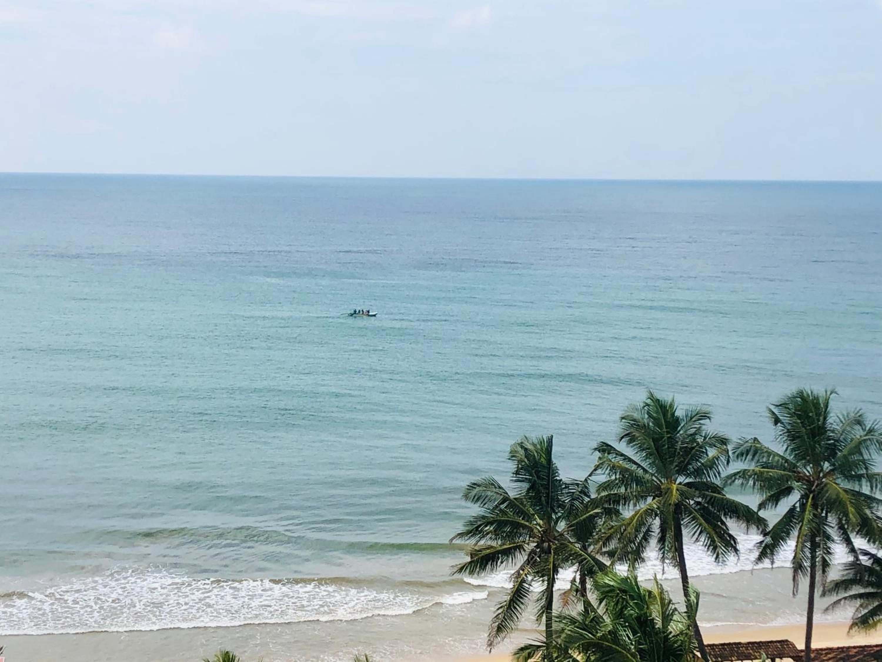 Deluxe One-Bedroom Apartment with Ocean View photo 3