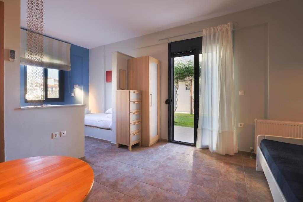 One-Bedroom House photo 3