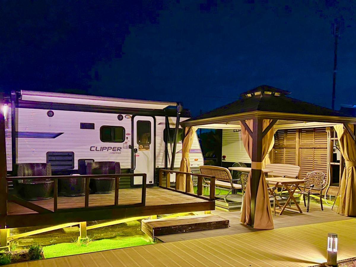 Regular Trailer with Terrace - Photo 7