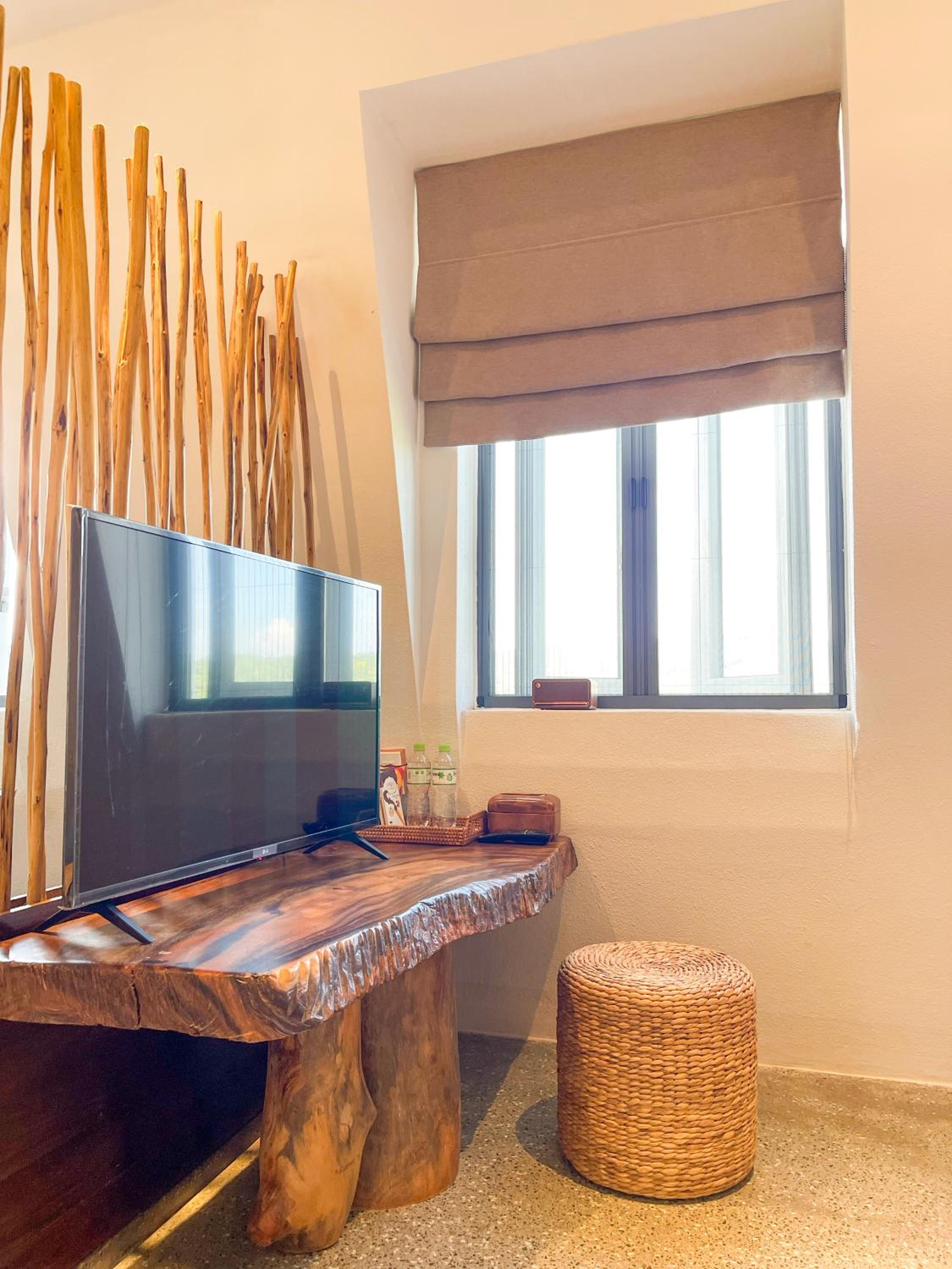 Deluxe Double Room - Photo 8